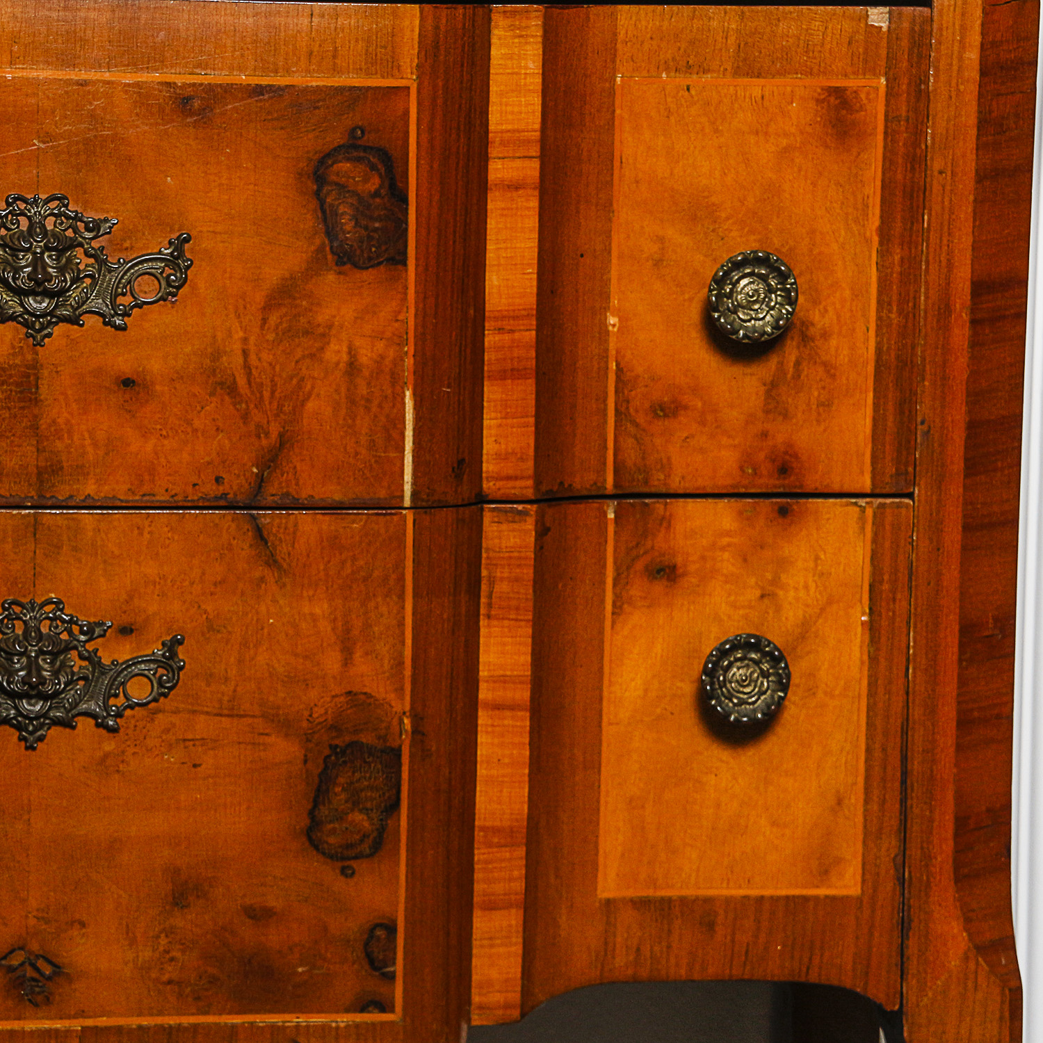 Transitional Louis XV / XVI Burl Wood Veneer Commode