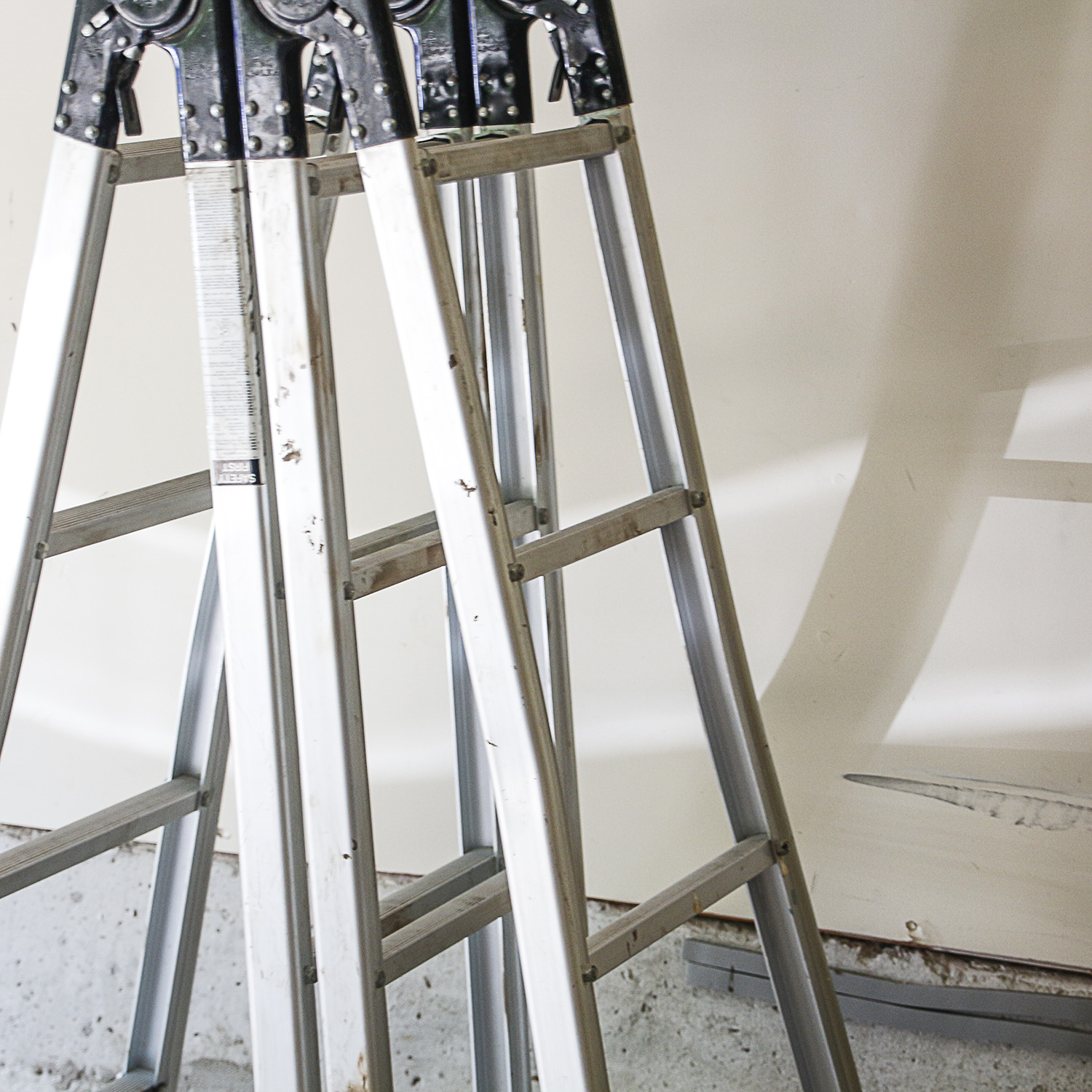 Collapsible Extension Ladder
