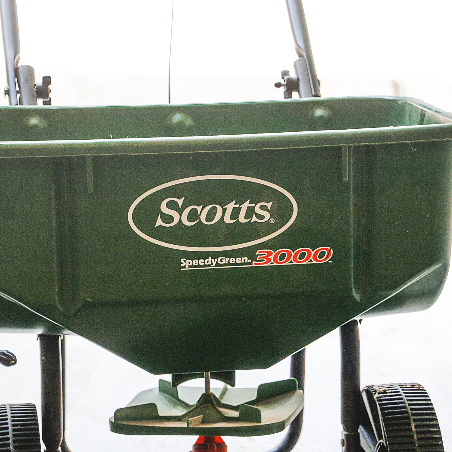 Scotts Spreader, Black and Decker Hedge Trimmer and Toro Leaf Blower