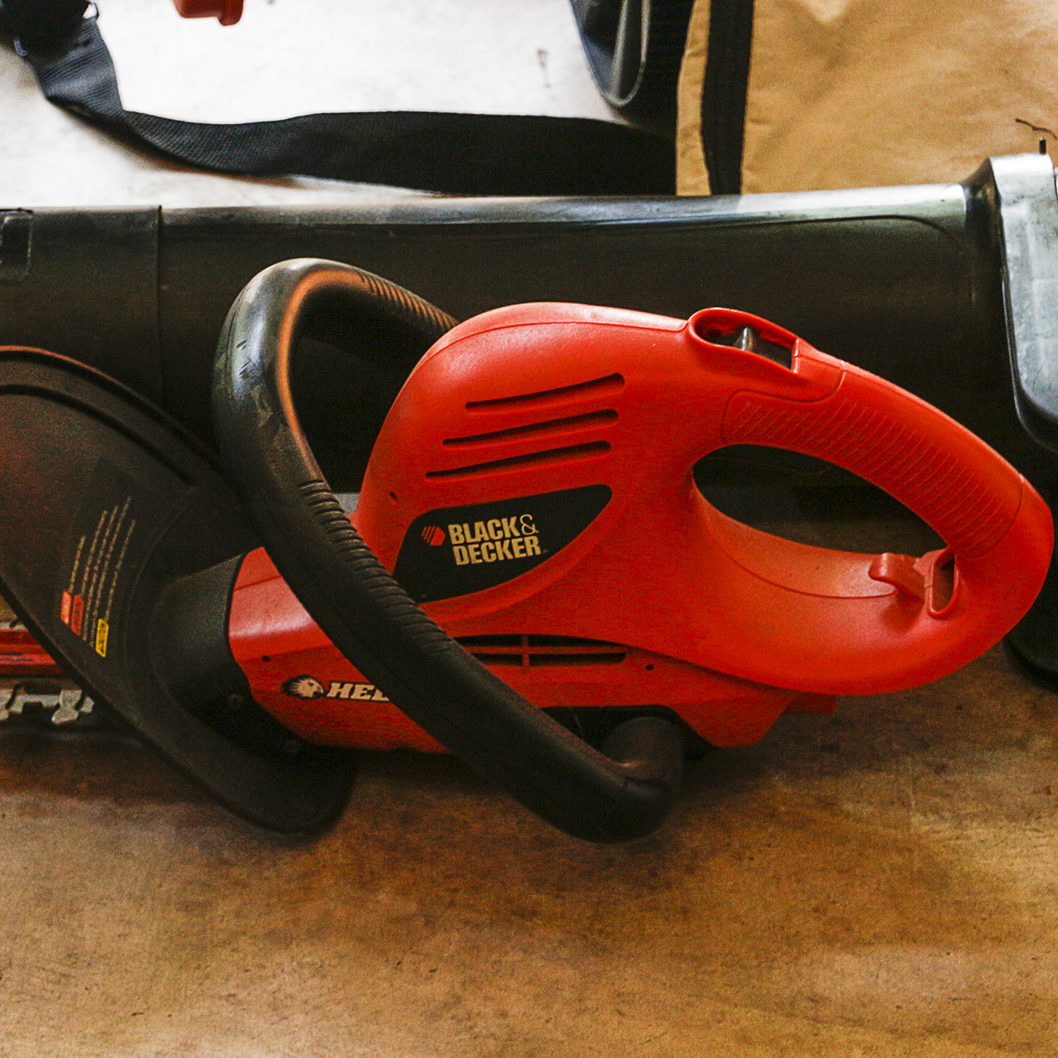 Scotts Spreader, Black and Decker Hedge Trimmer and Toro Leaf Blower