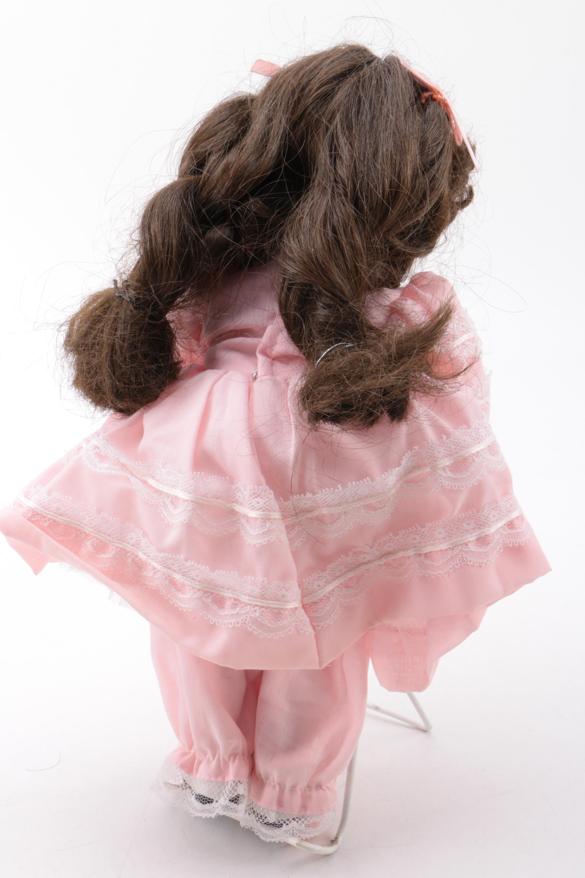 Vintage Dolls Including Souvenir Dolls