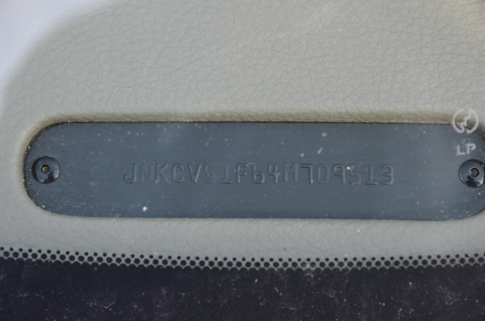 2004 Silver Infiniti G35 AWD Sedan