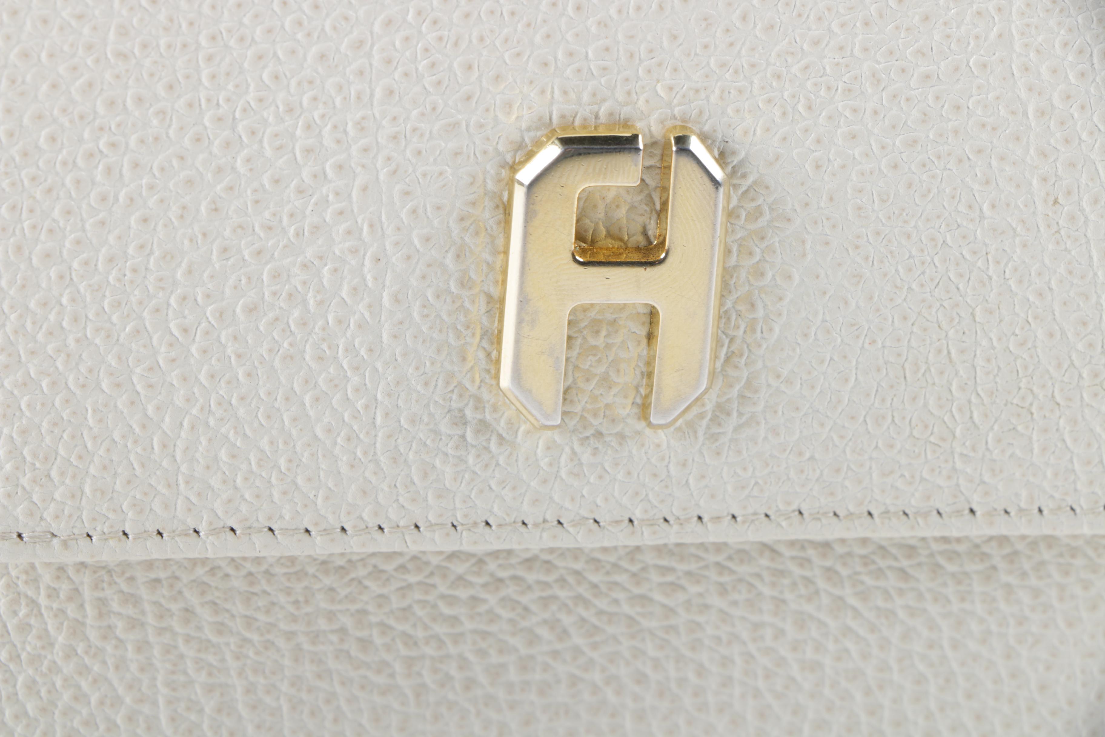 Vintage White Leather Handbag with Gold Tone Chain and Interlaced Leather Strap