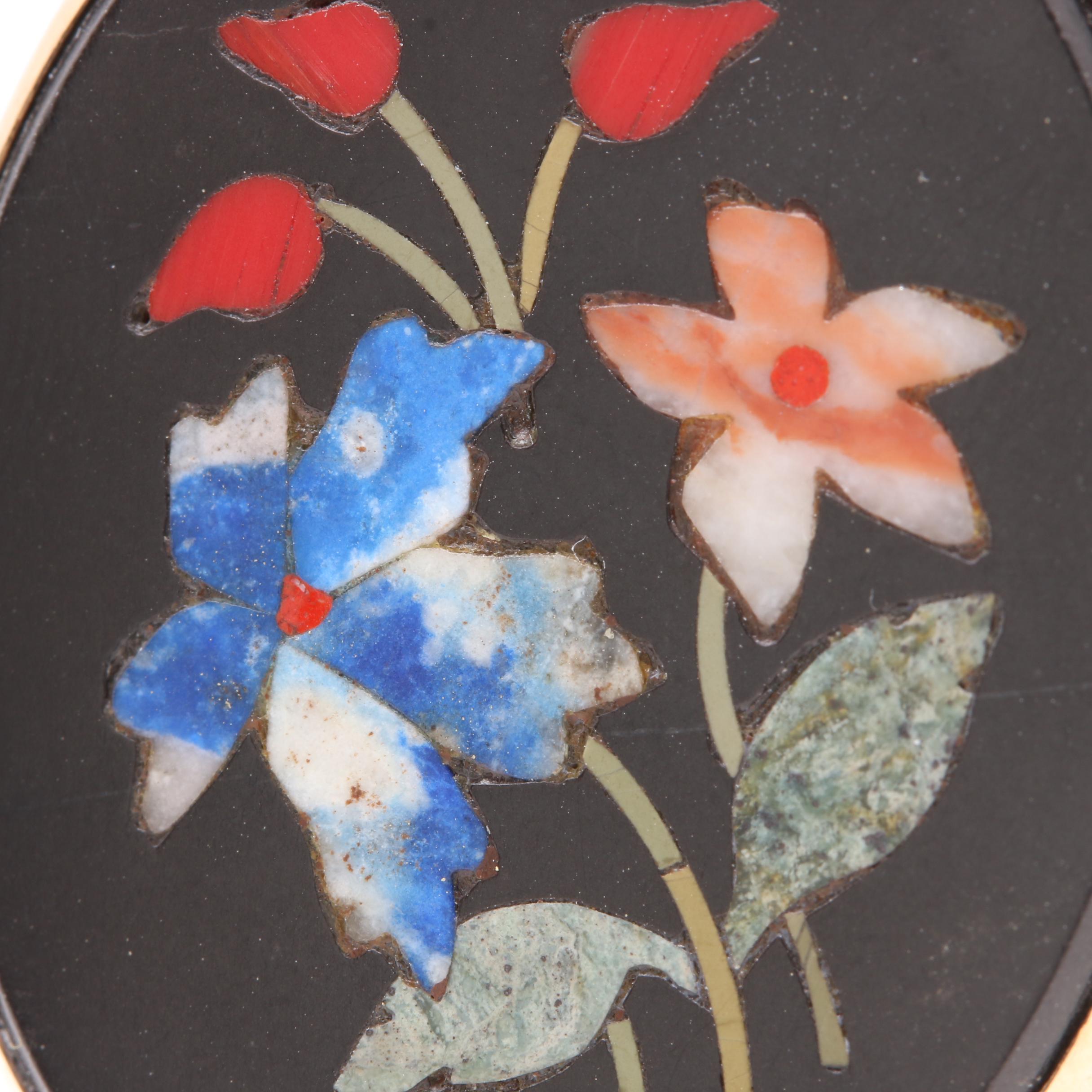 14K Yellow Gold Black Onyx and Gemstone Pietra Dura Brooch