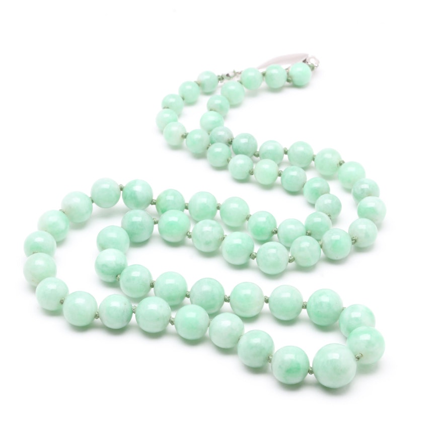 14K White Gold Jadeite Necklace