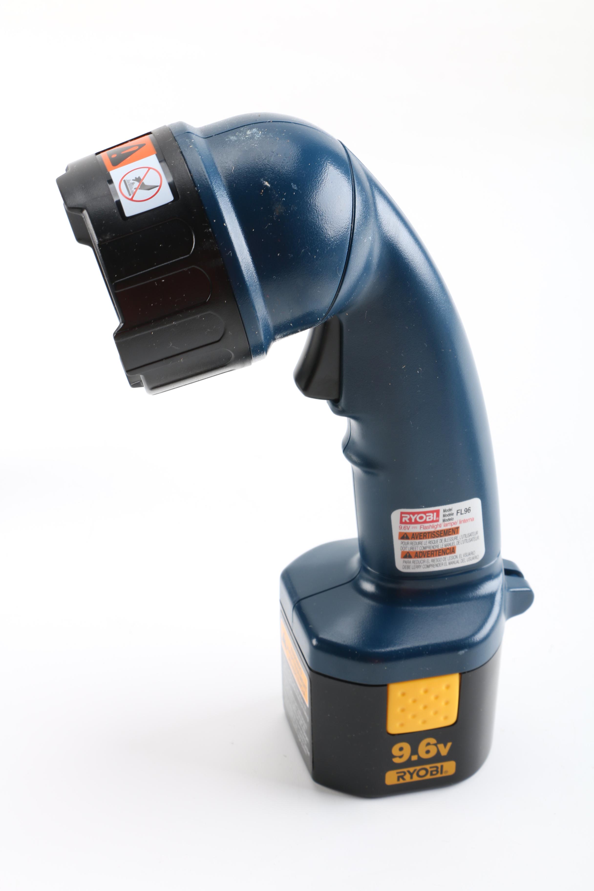 Ryobi 9.6V Cordless Drill and Flashlight Set