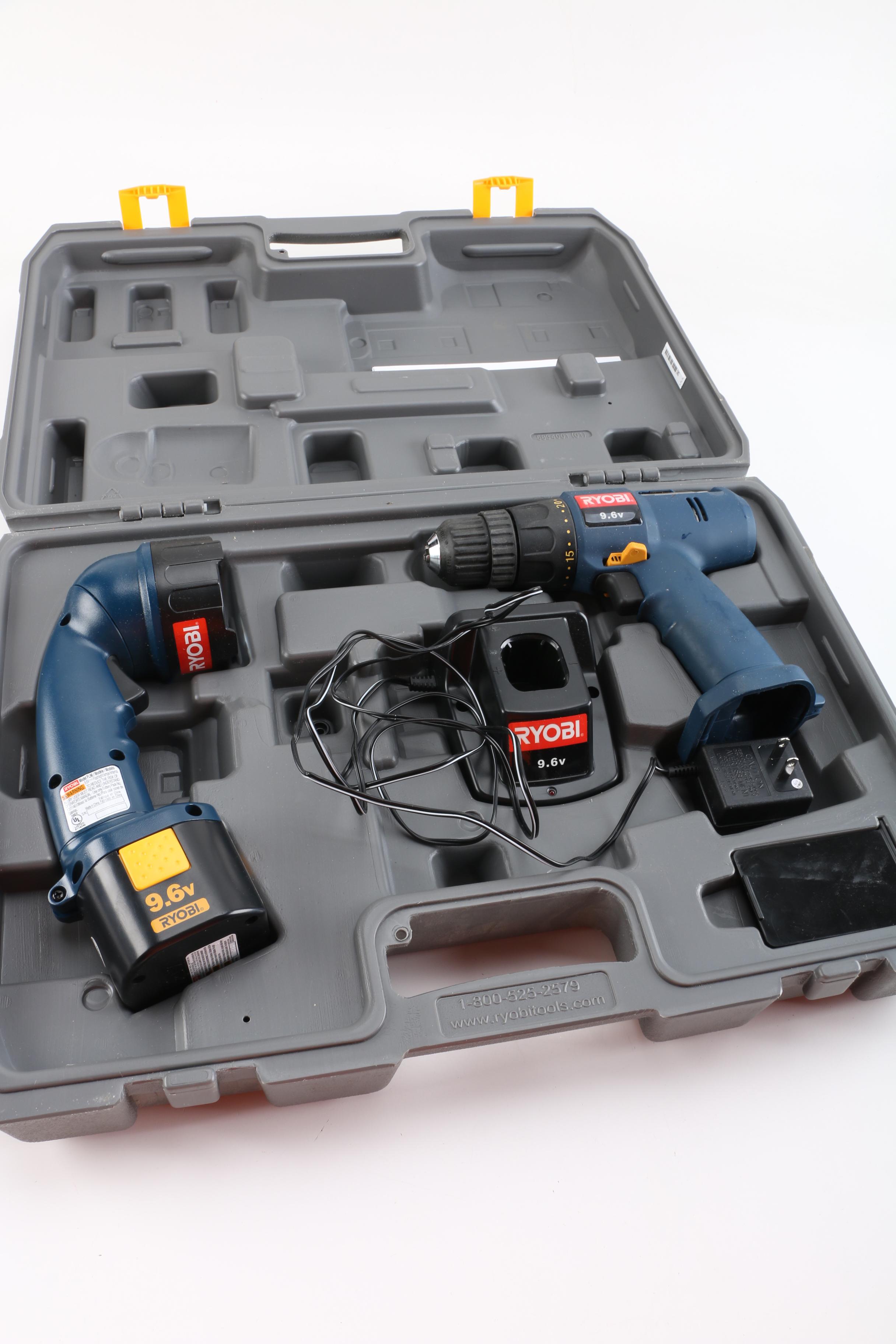 Ryobi 9.6V Cordless Drill and Flashlight Set