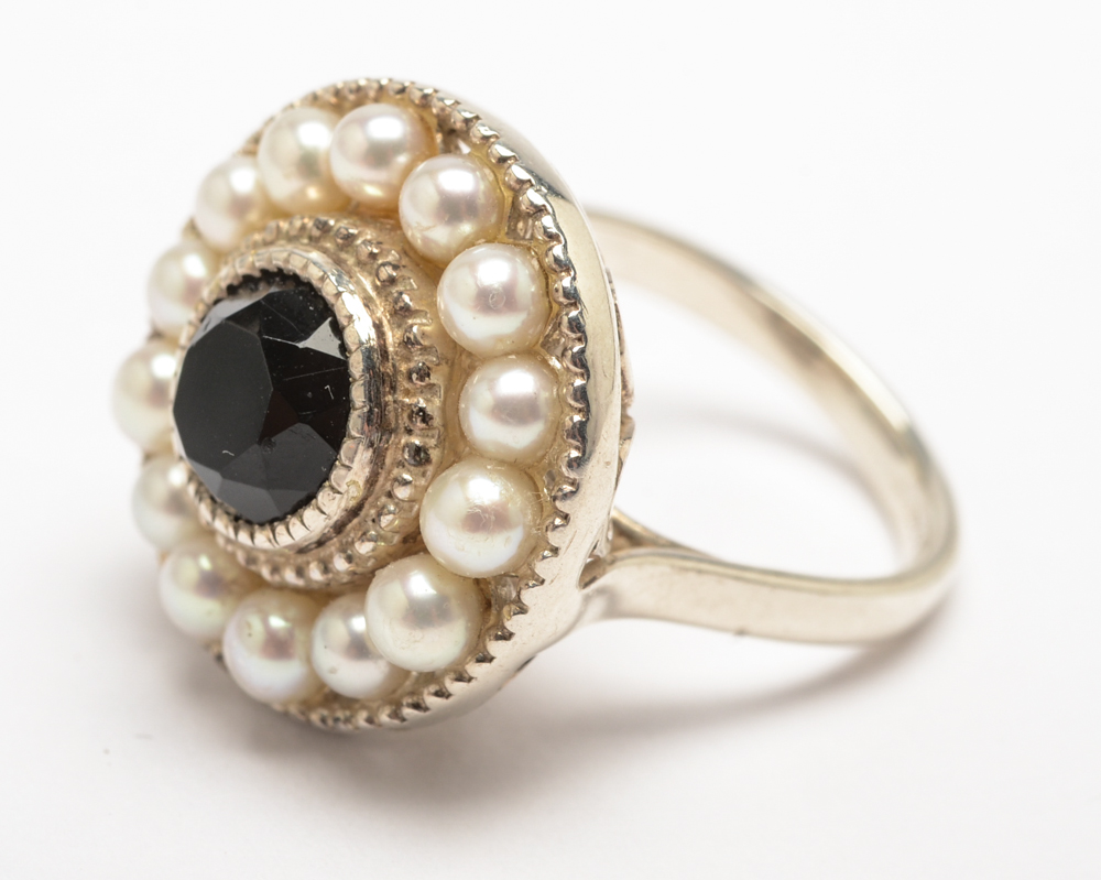 Tiffany & Co. "Ziegfeld Collection" Sterling Silver Black Onyx and Pearl Ring