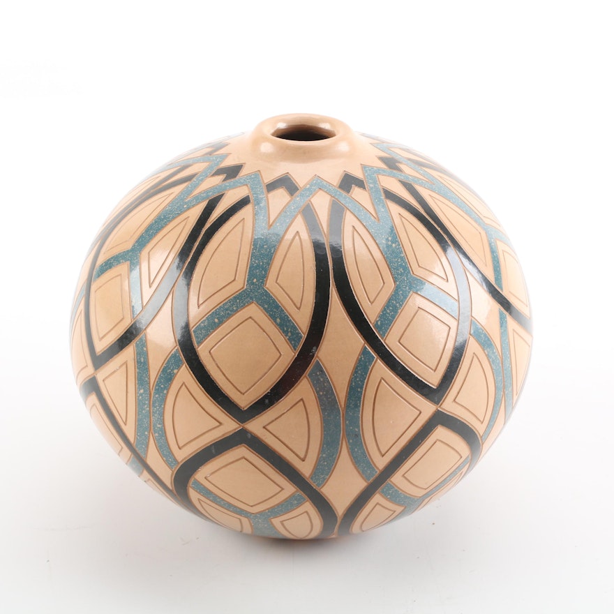 Signed Nicaraguan Ceramic Vase