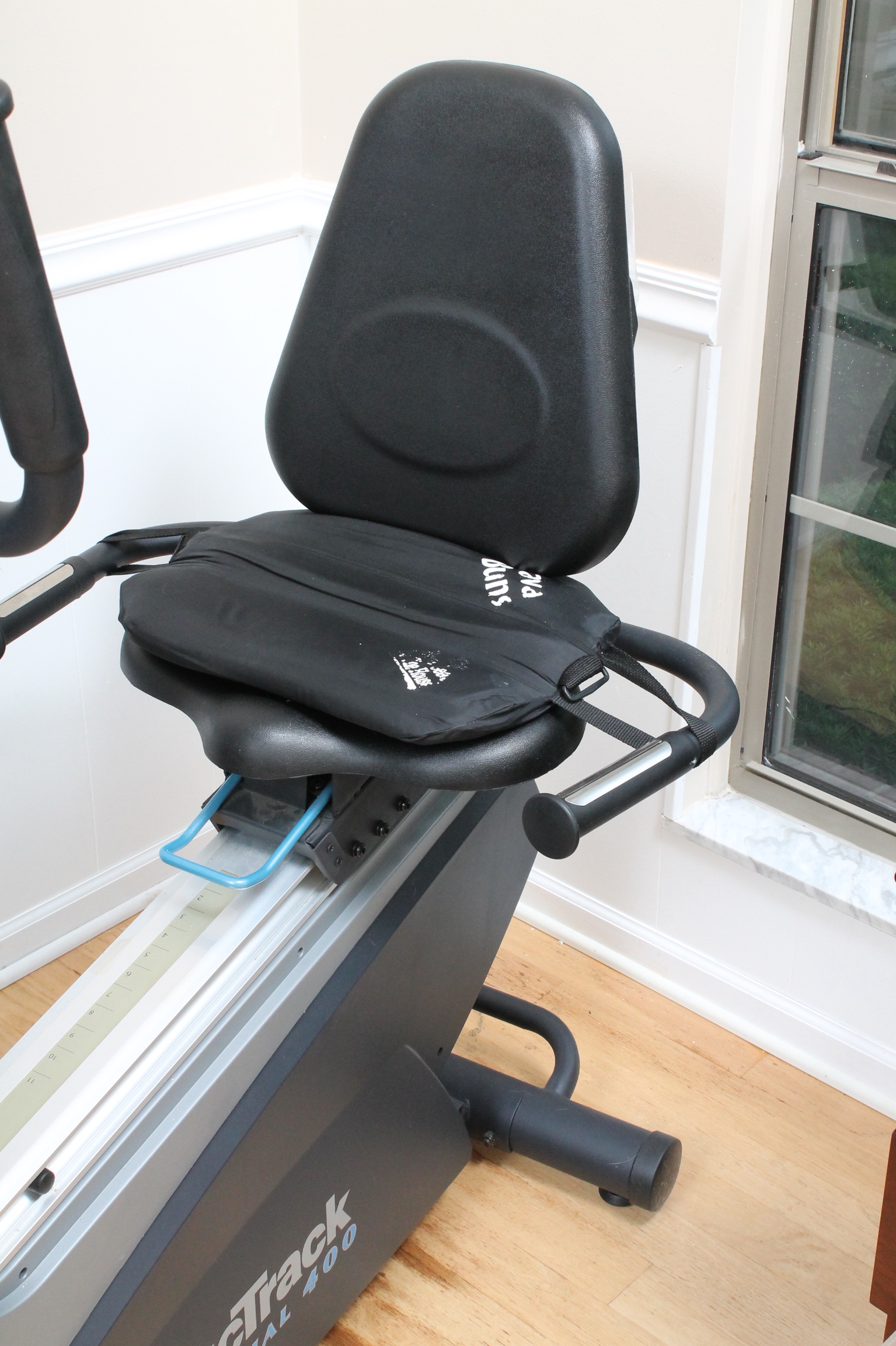 NordicTrack Commercial 400 Stationary Bike