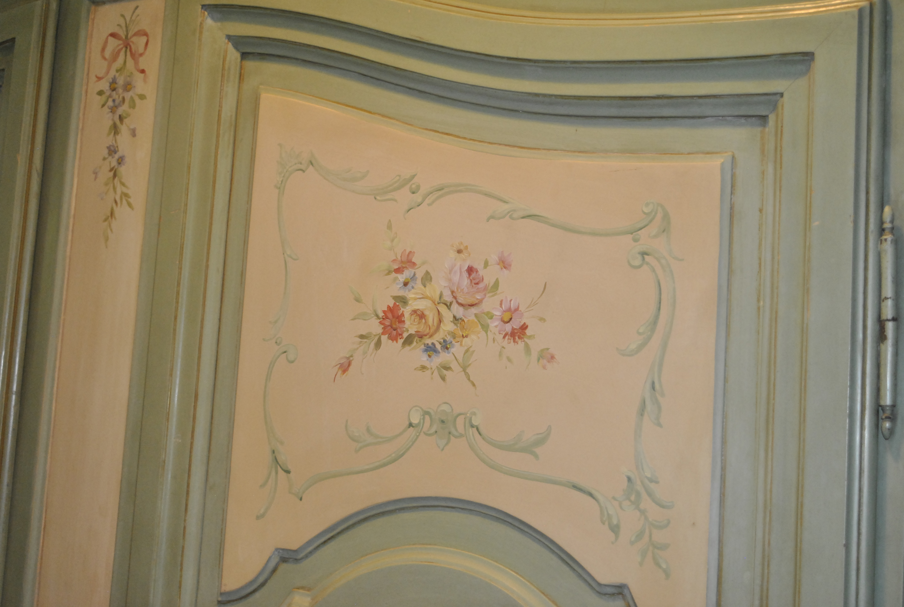 Vintage French Provincial Style Painted Wardrobe