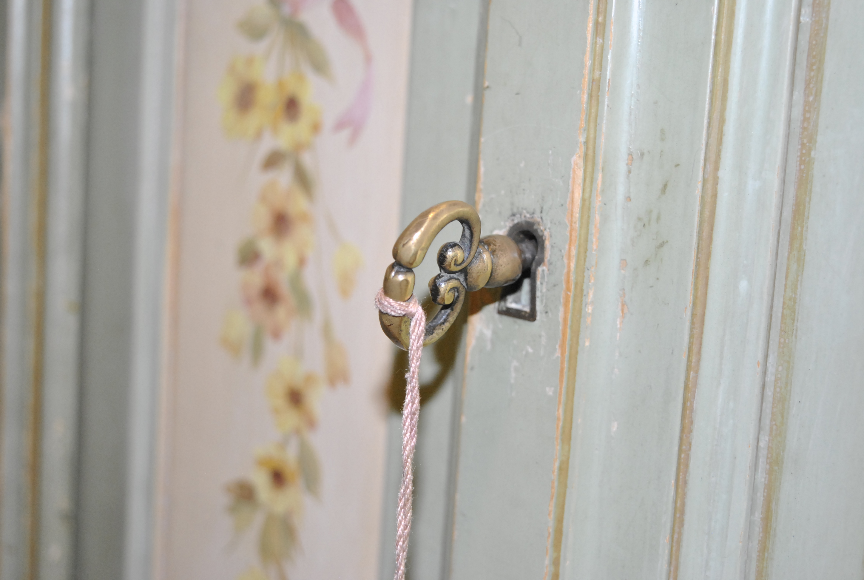 Vintage French Provincial Style Painted Wardrobe