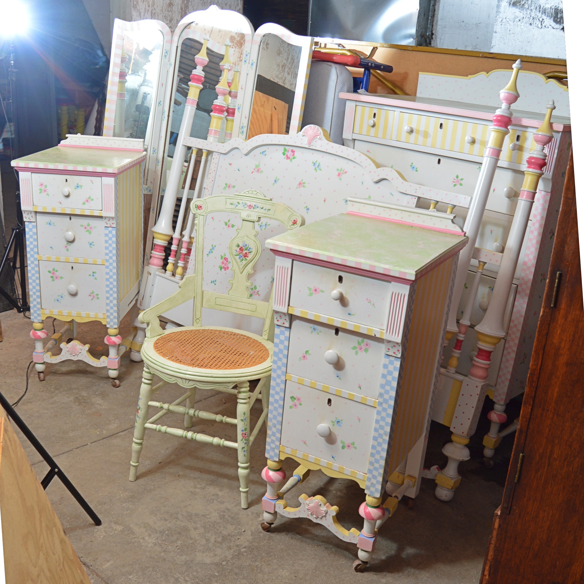 Cottage Style Painted Bedroom Set