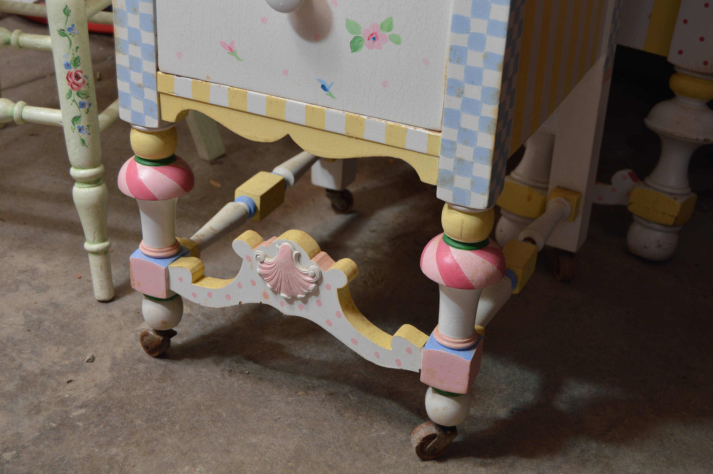 Cottage Style Painted Bedroom Set