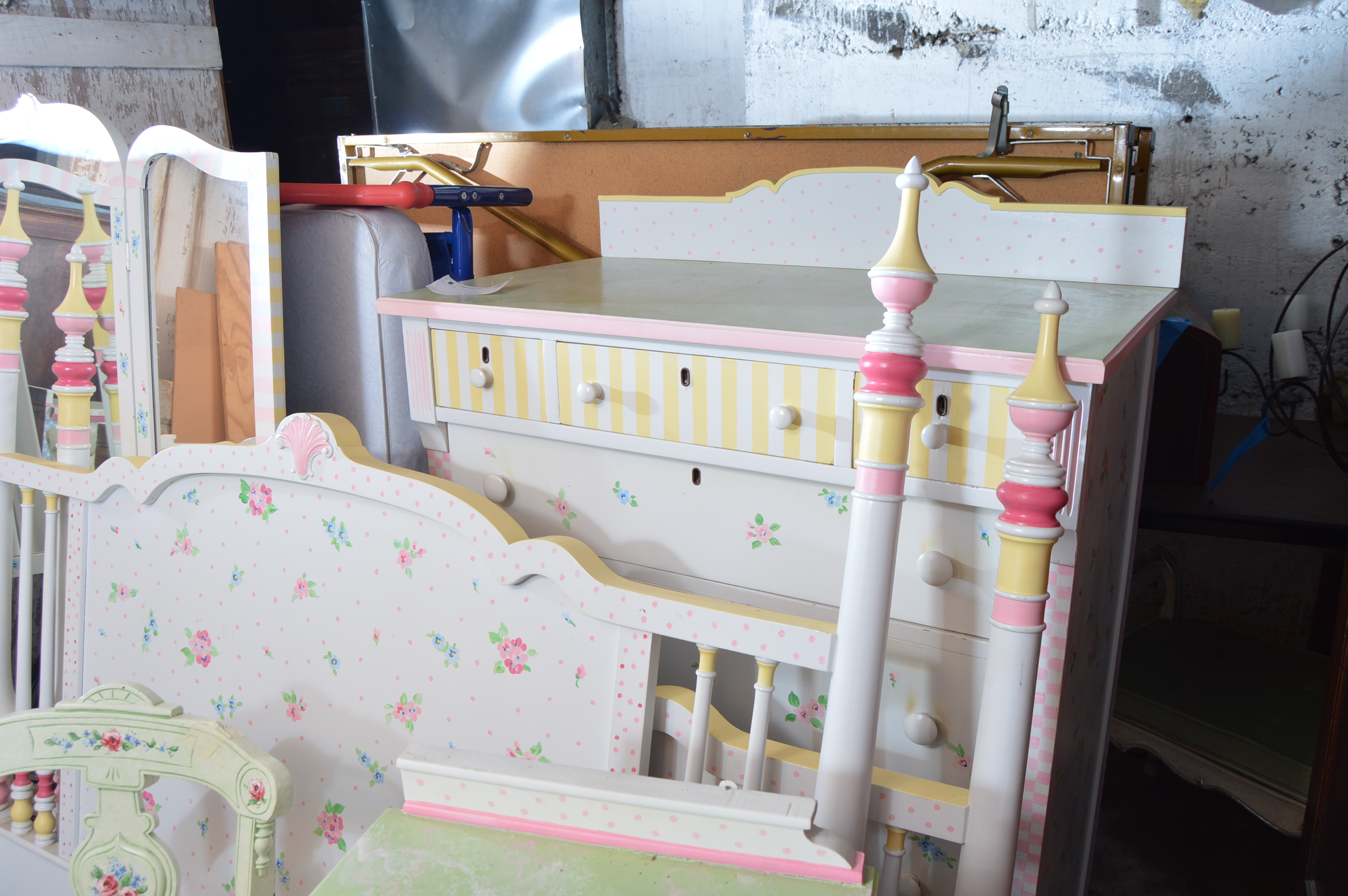 Cottage Style Painted Bedroom Set