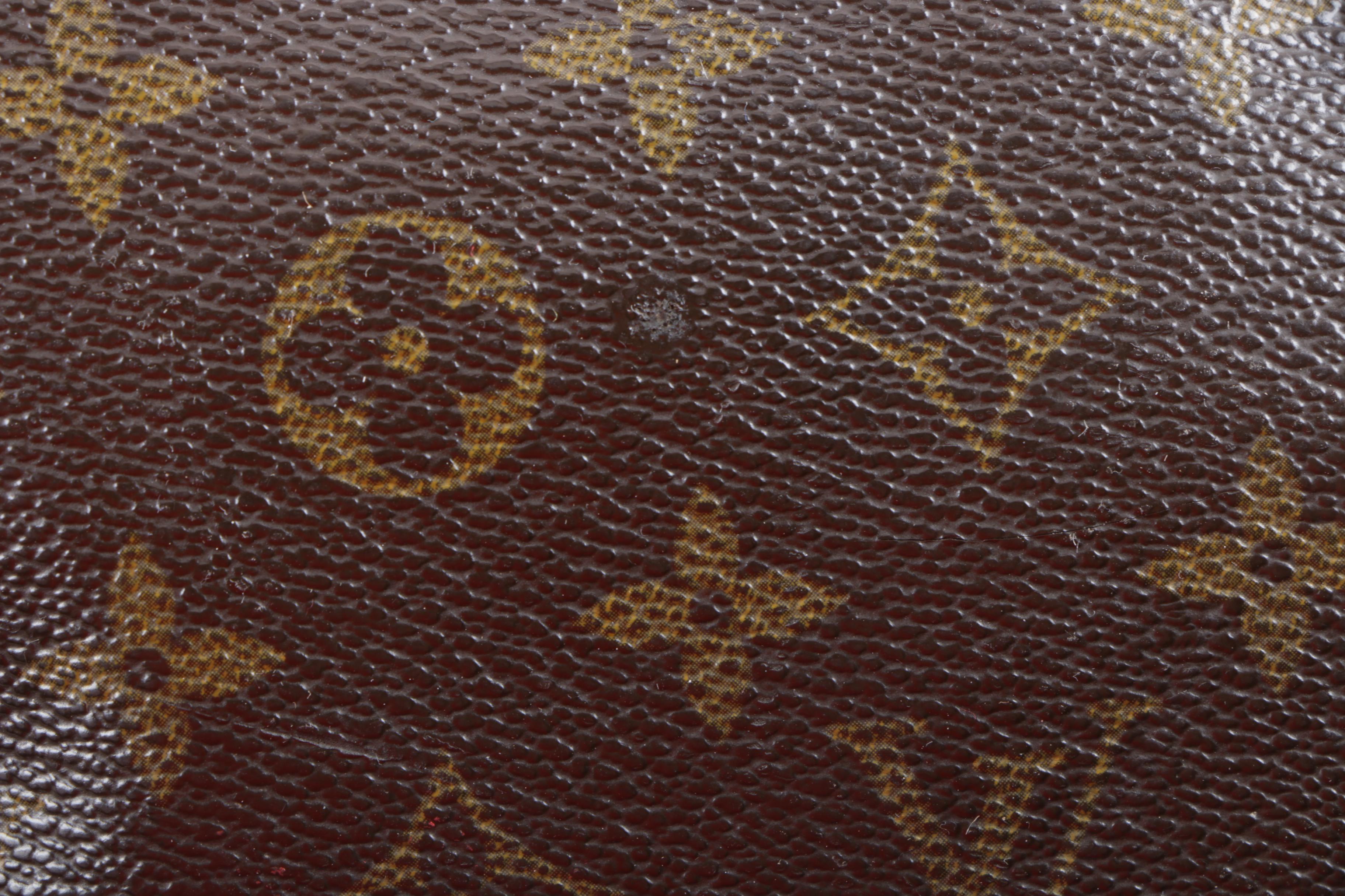 Late 1980s Vintage Louis Vuitton Monogram Trousse Toilette 28 Pouch