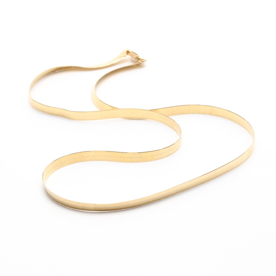 18K Yellow Gold Herringbone Necklace