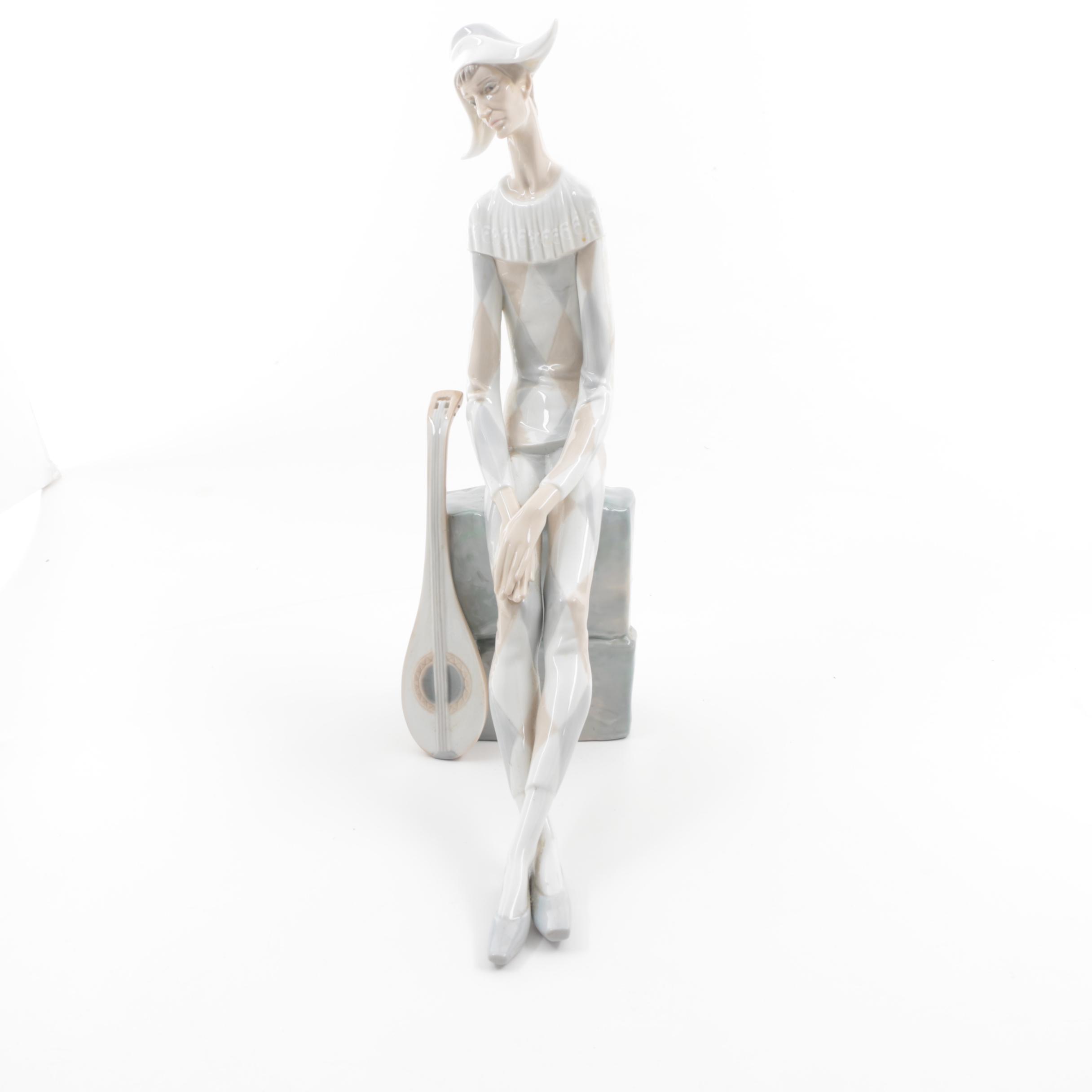 Lladro Harlequin With Mandolin Porcelain Figurine