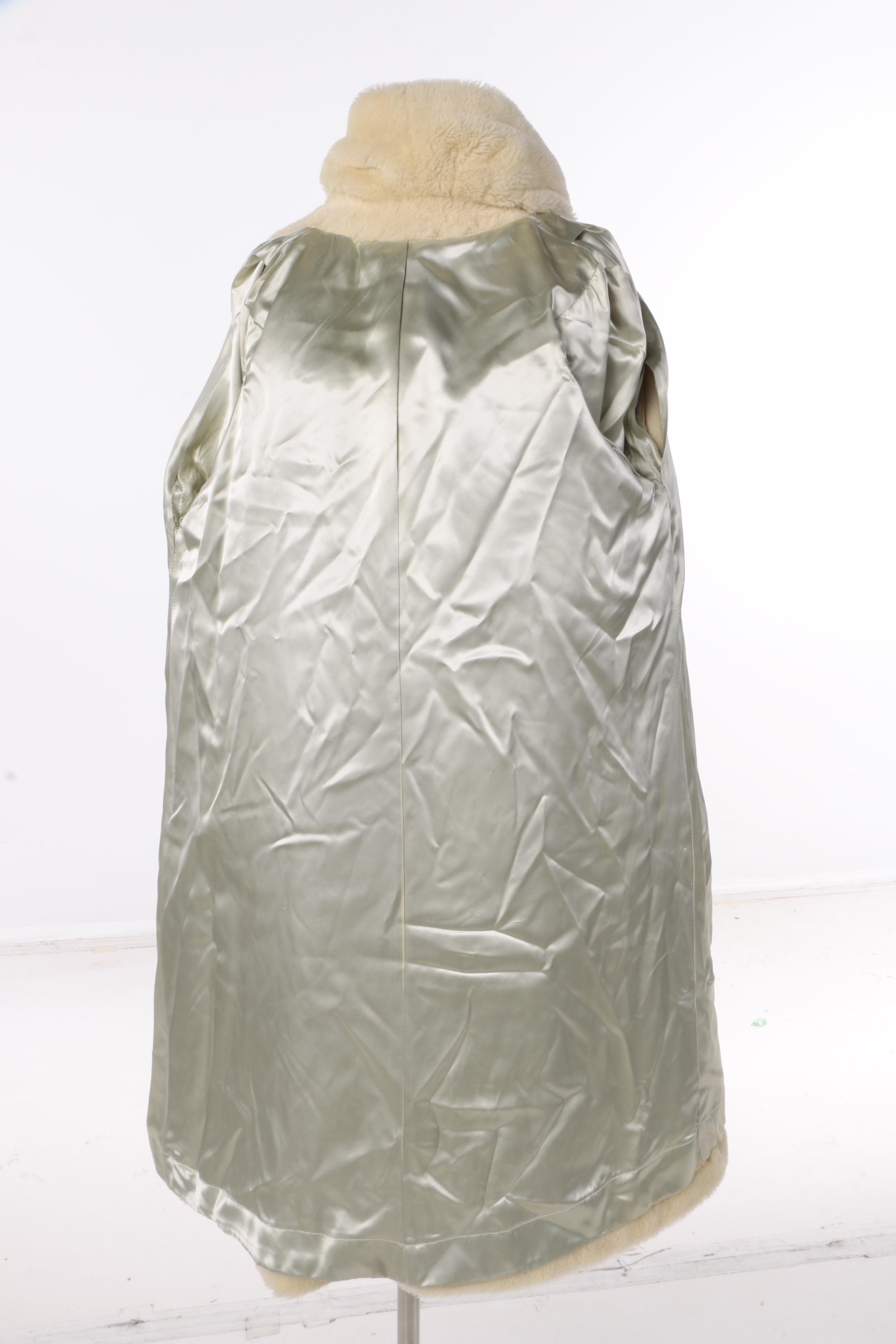 Women's Vintage Donny Tuft Cream Alpaca Fleece Swing Coat