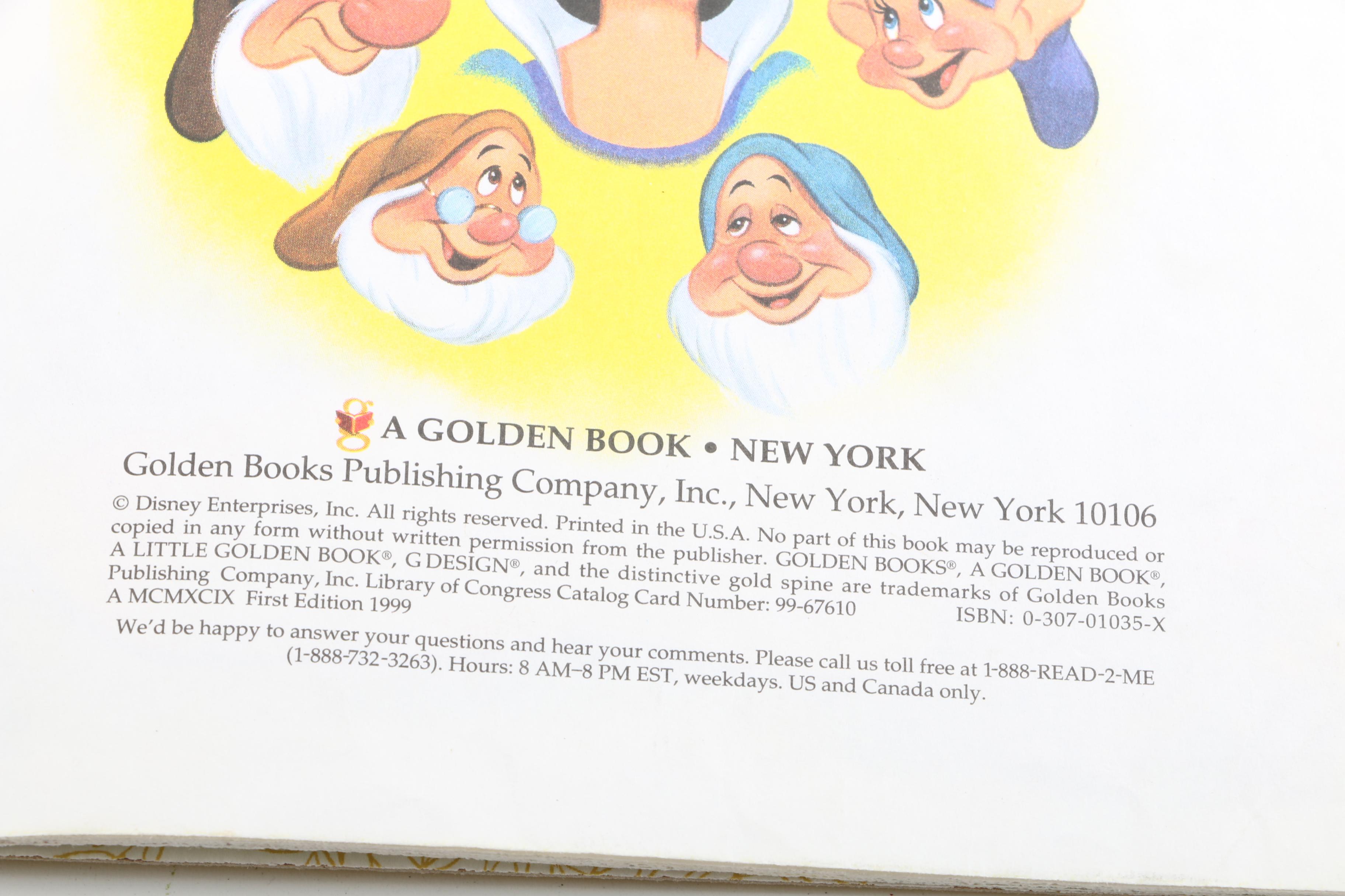 Little Golden Book "Snow White and the Seven Dwarfs" and Ornaments