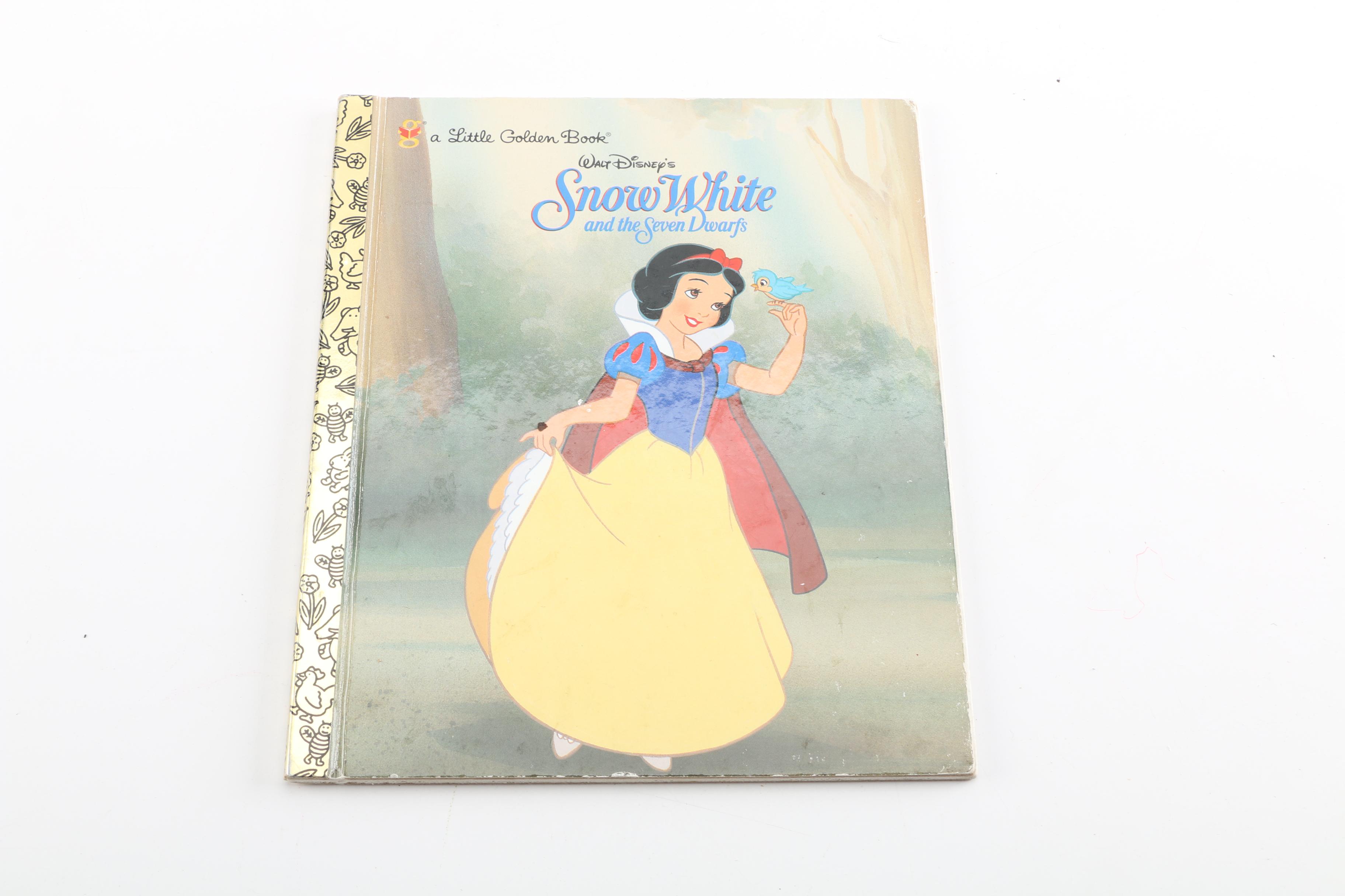 Little Golden Book "Snow White and the Seven Dwarfs" and Ornaments