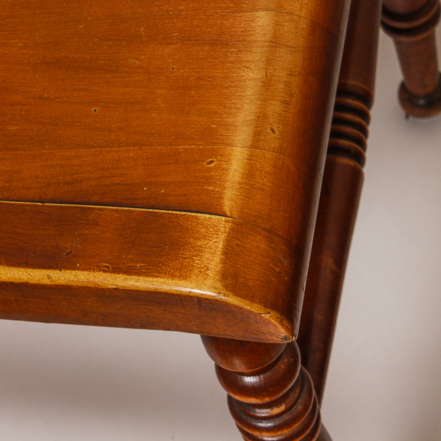 Six "Golden Beryl" Maple Dining Chairs by Willett