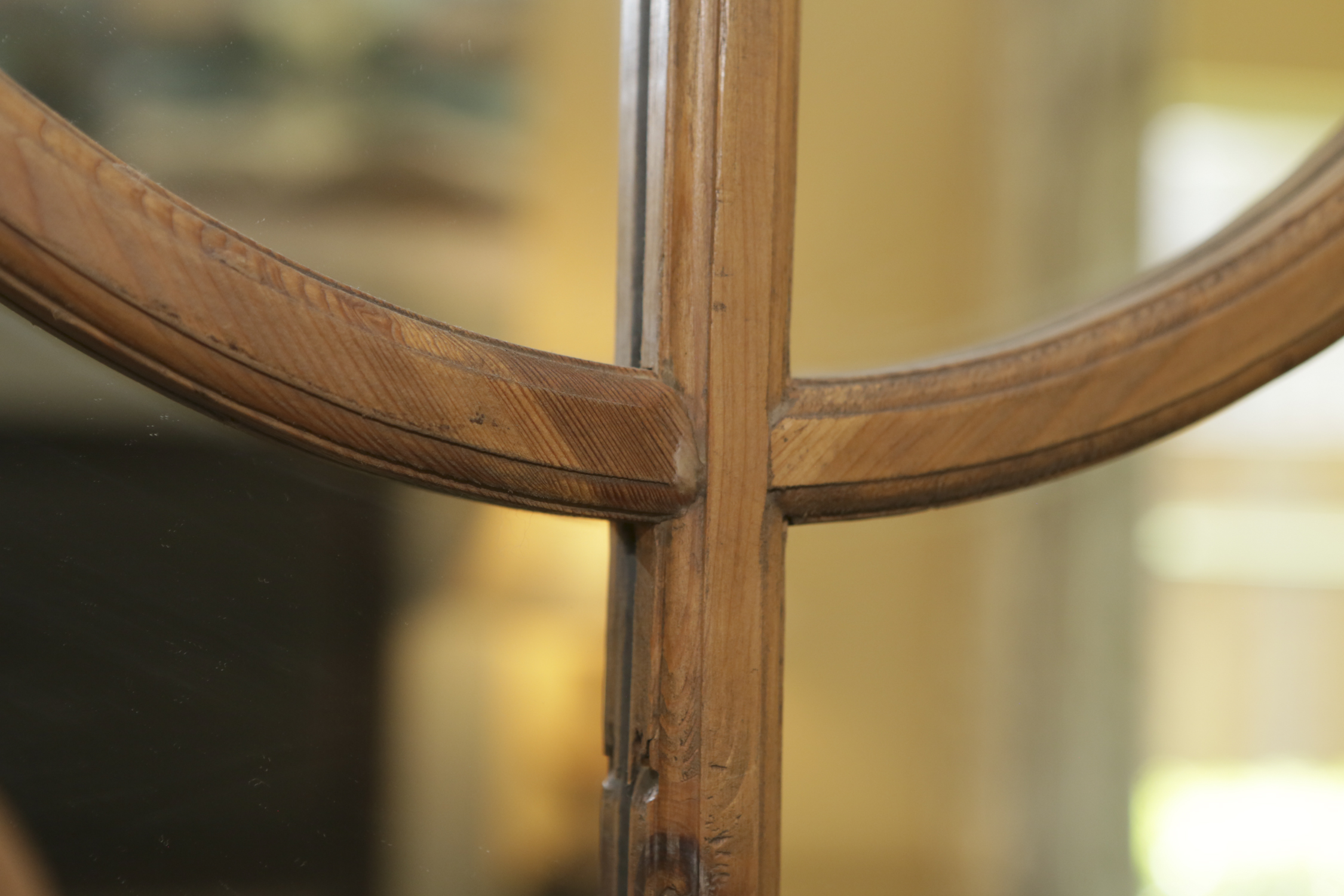 Contemporary Round Double Wooden Framed Wall Mirror