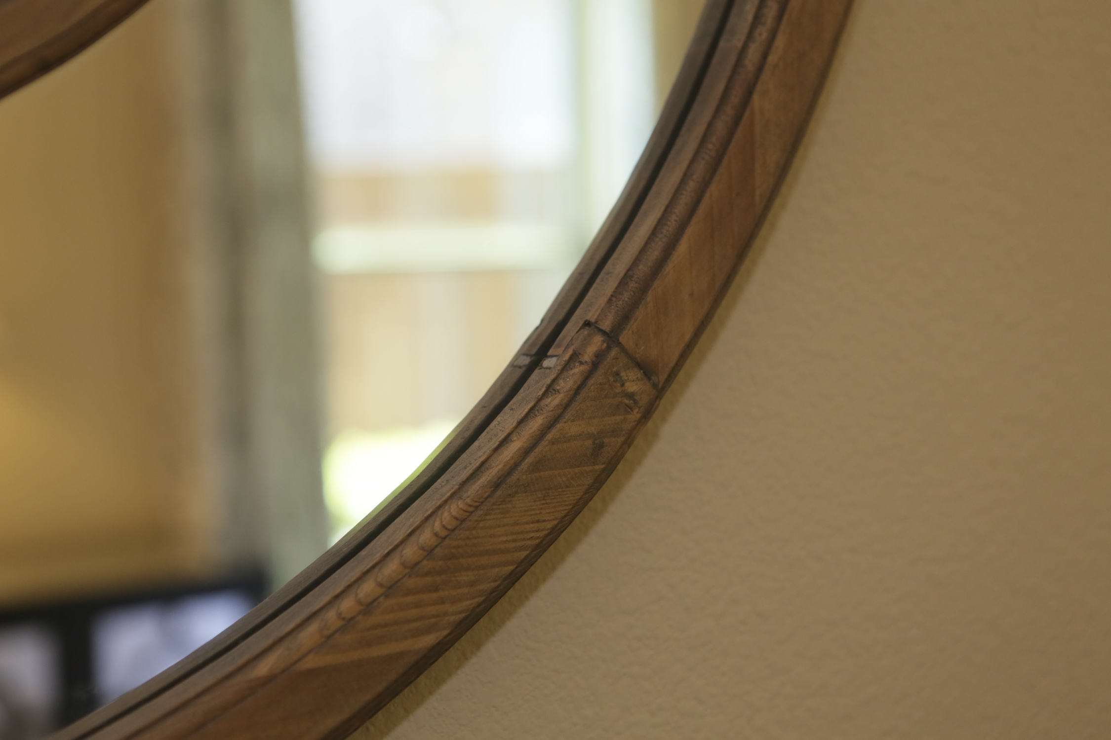 Contemporary Round Double Wooden Framed Wall Mirror