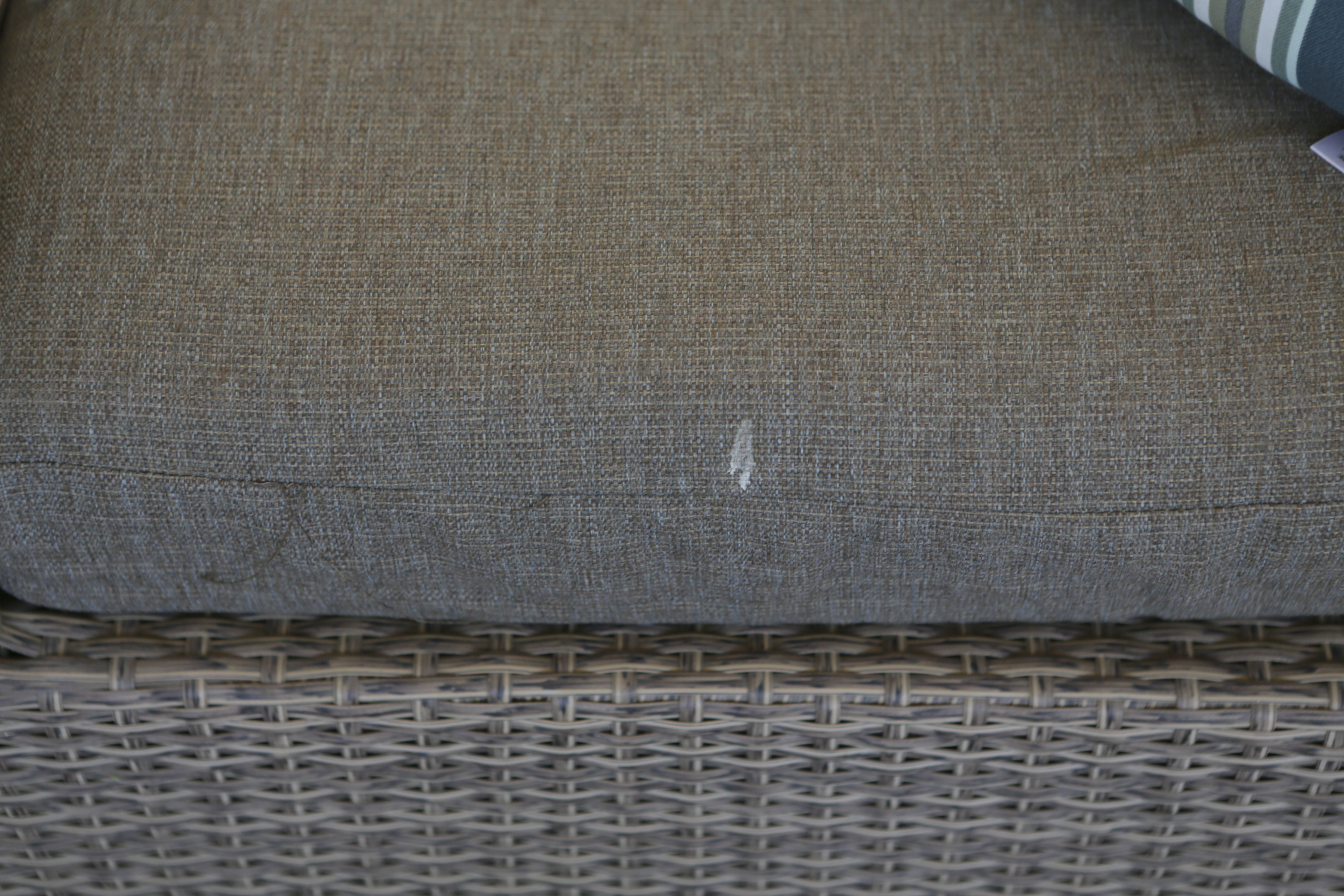 Synthetic Wicker Armchairs with Cushions