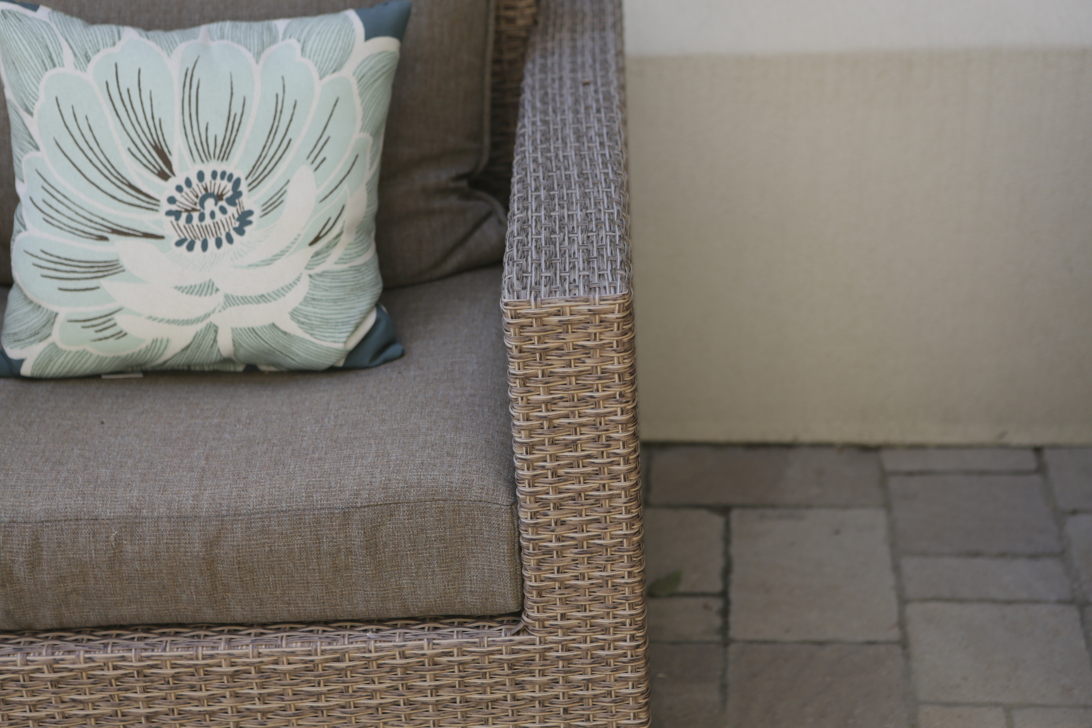 Synthetic Wicker Patio Armchairs with Cushions