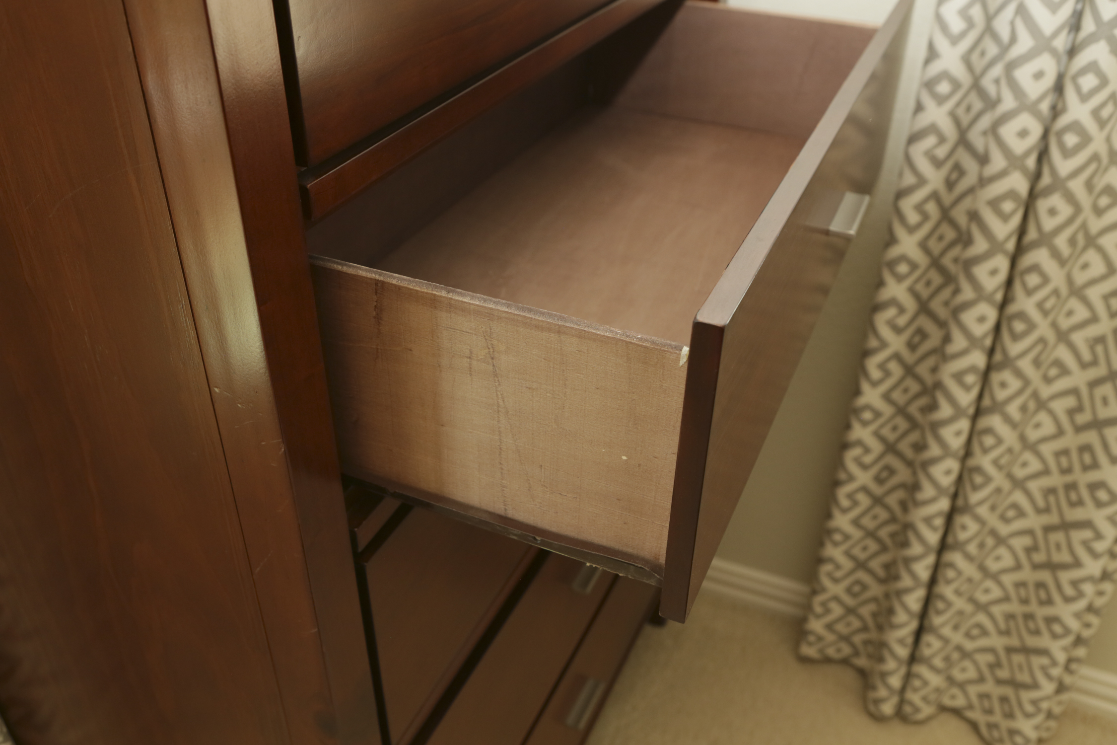 Contemporary Chest of Drawers