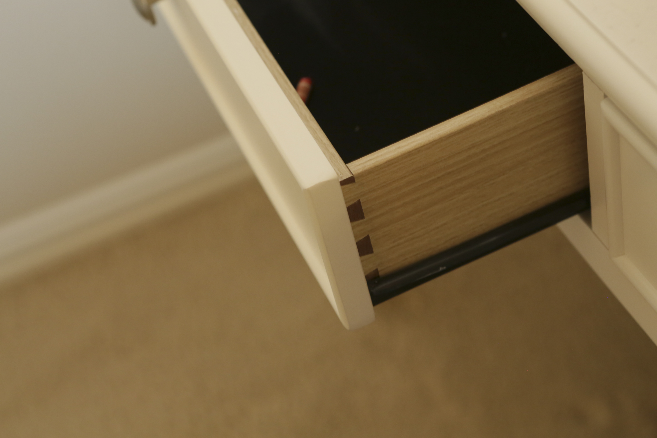 Contemporary White Finished Desk