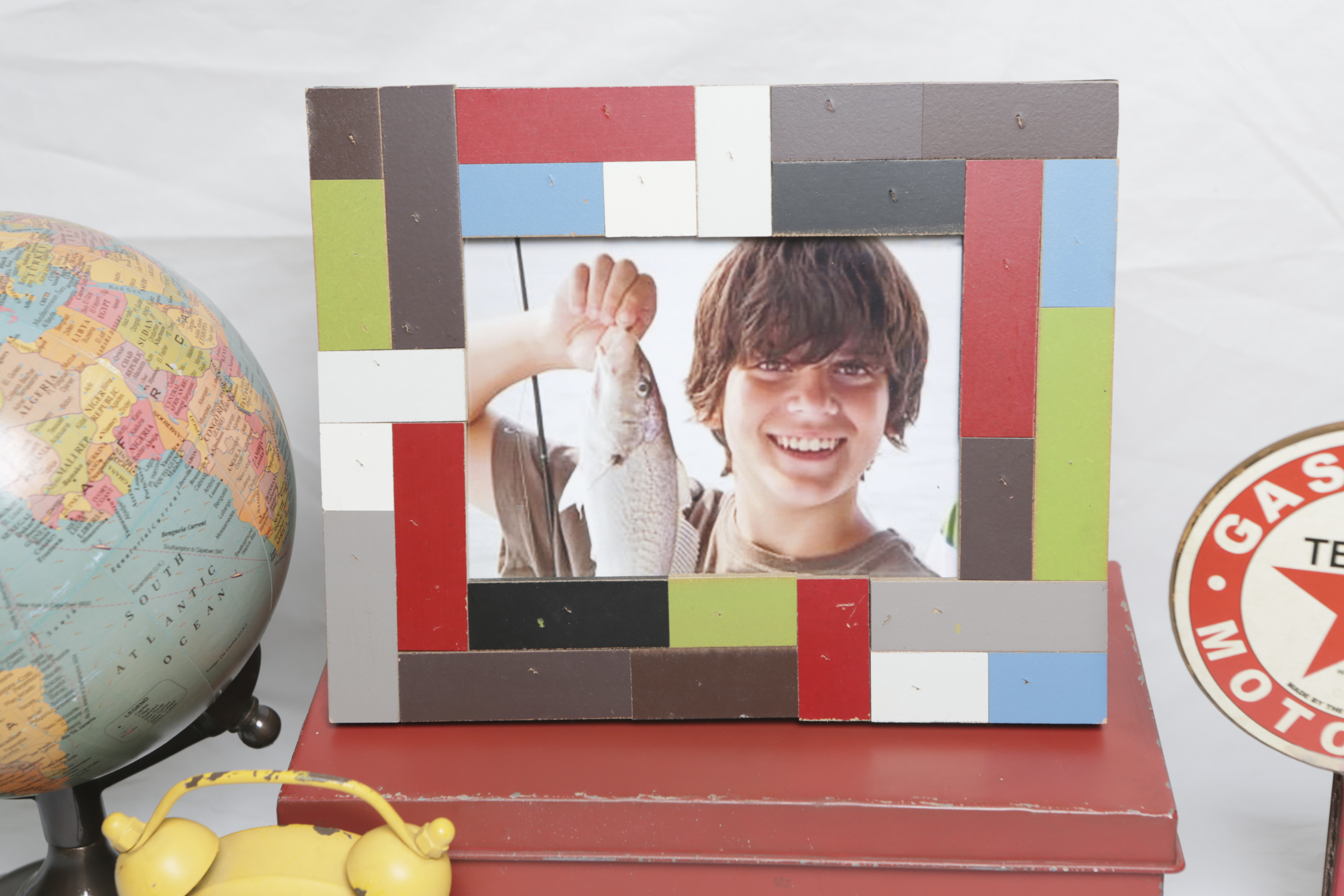 Vintage Inspired Home Decor including a Desk Top Globe and Alarm Clock