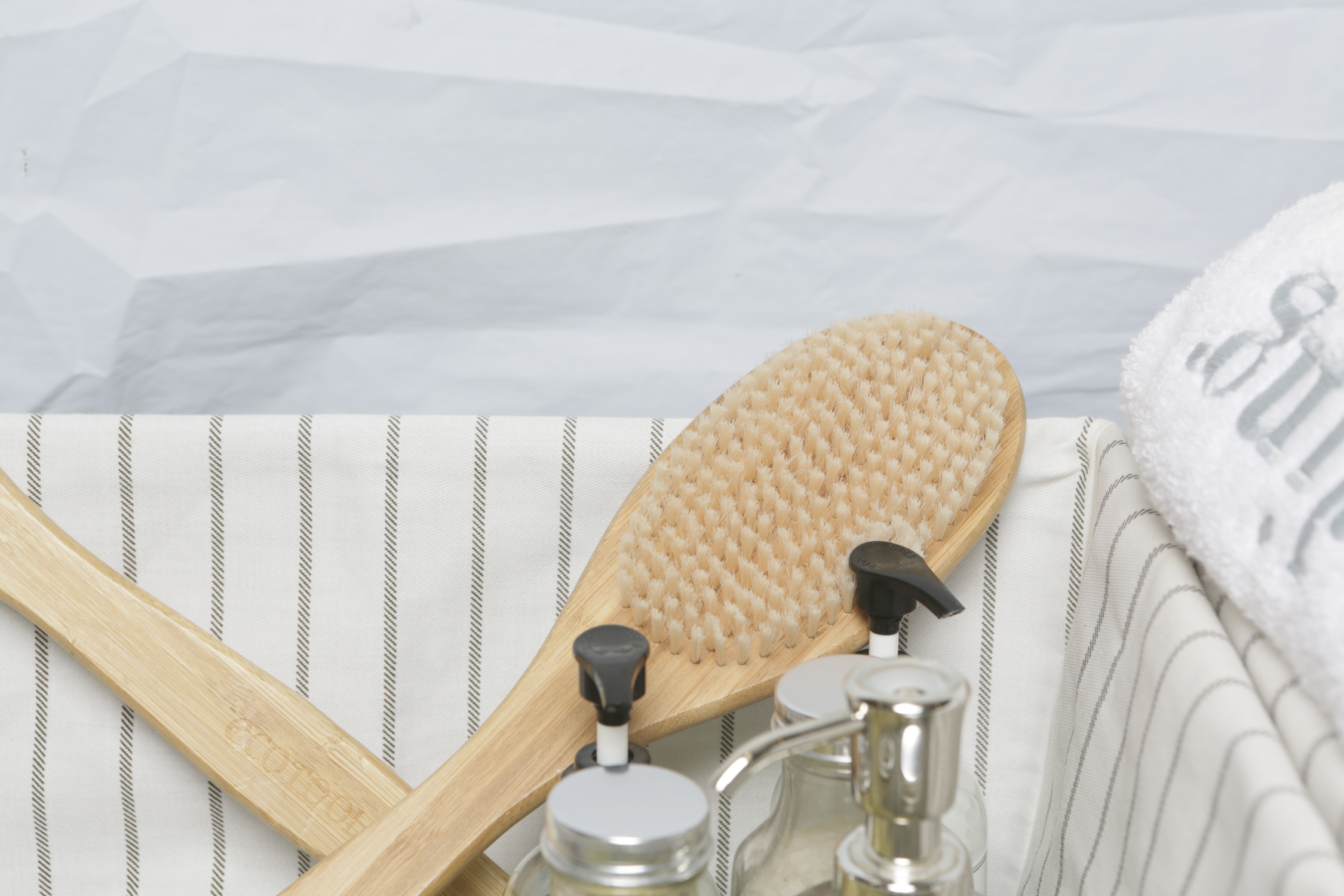 Contemporary Bathroom Accessories