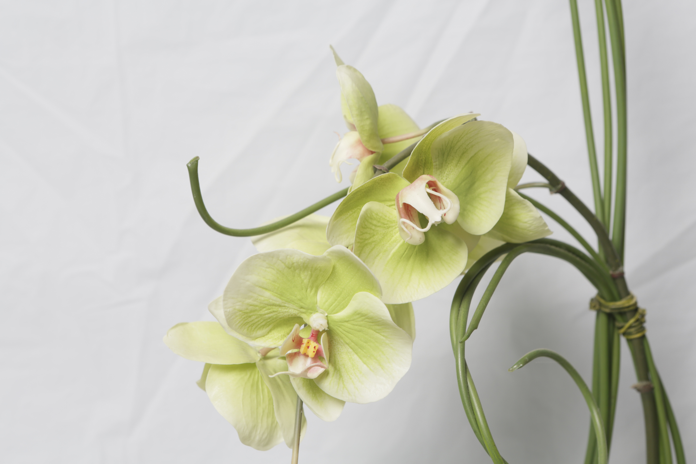 Mercury-Style Glass Jug and Pear Figurines with Faux Arrangements and Tray