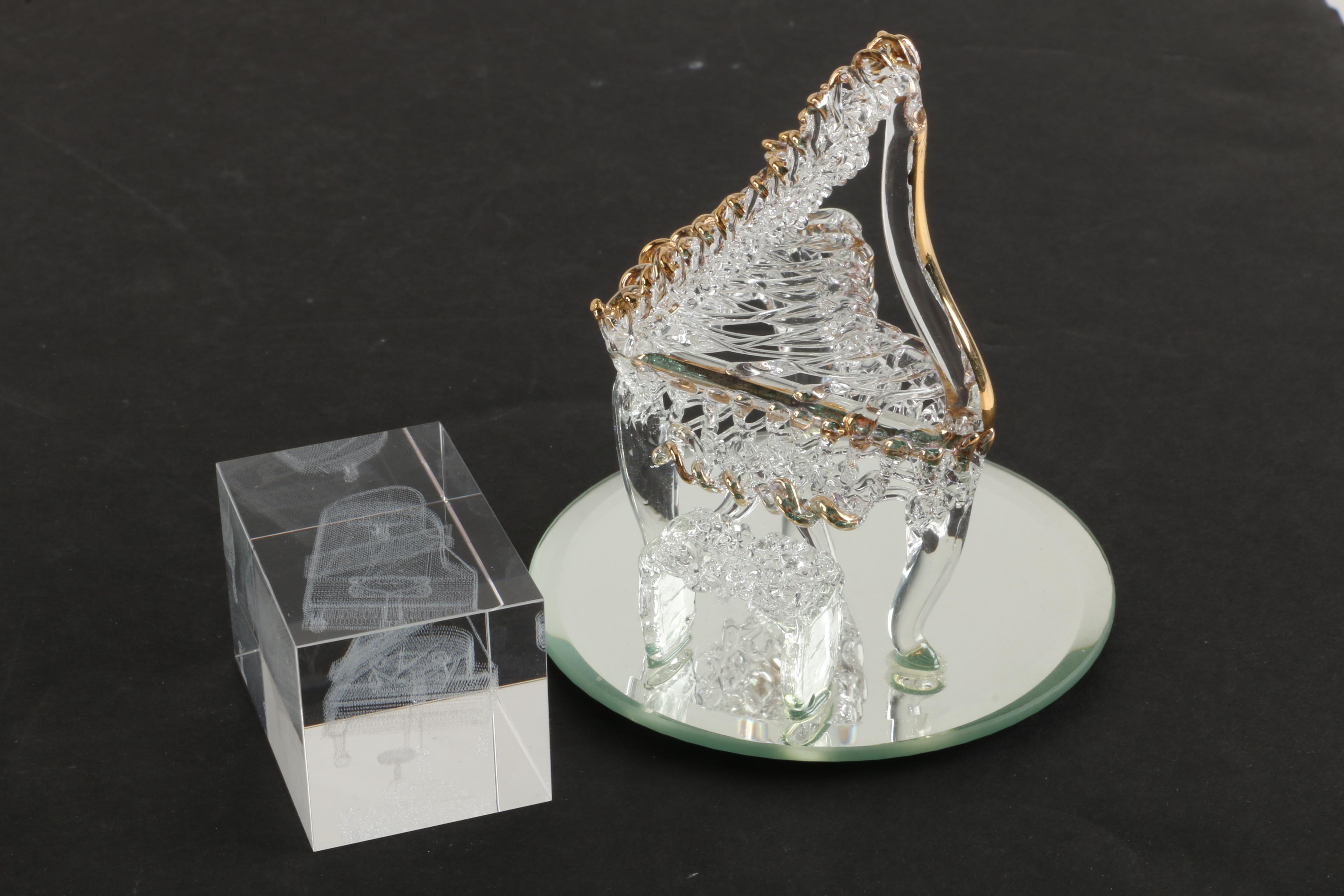 Wedgwood "Hathaway Rose" Ginger Jar with Figurines and Salt Cellars