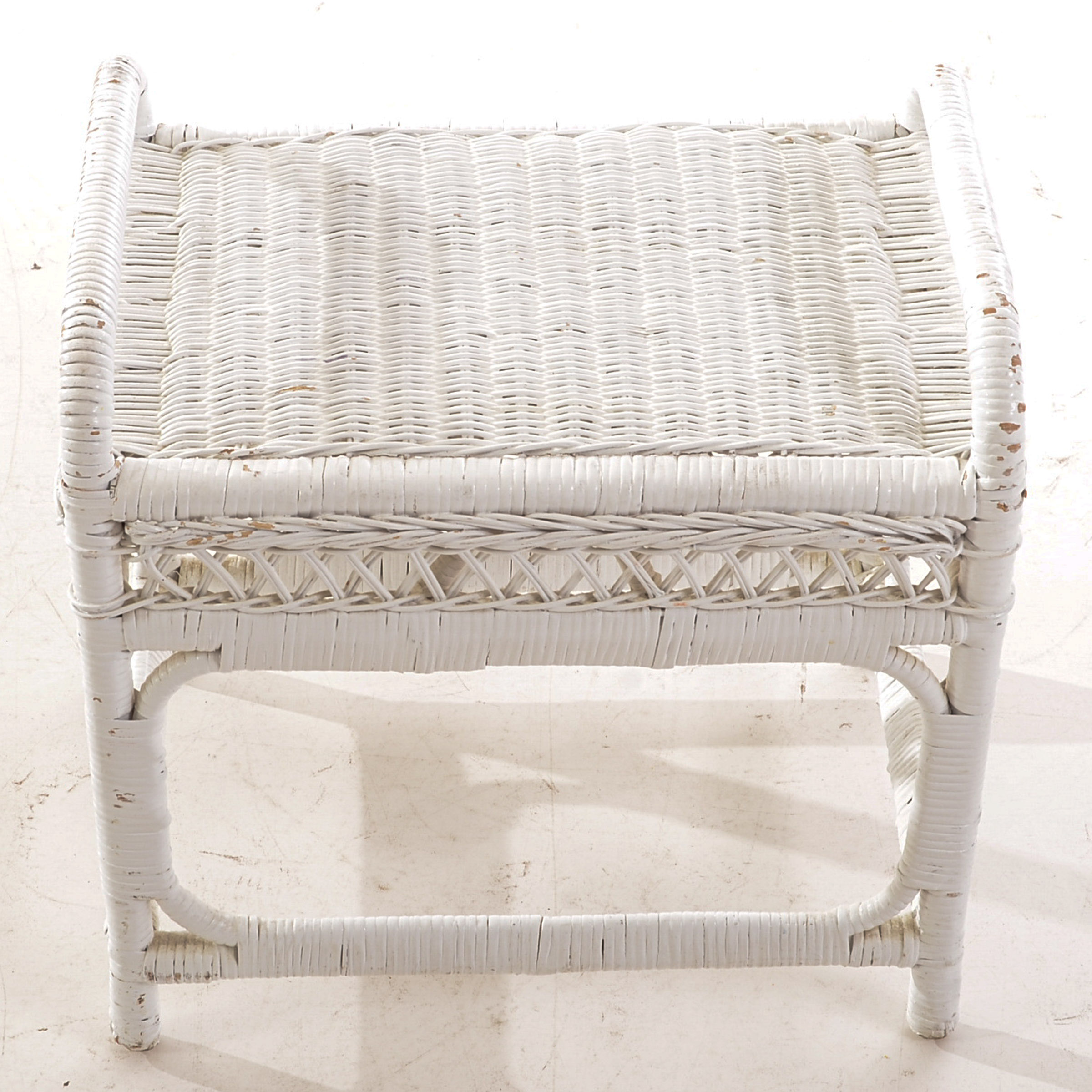 White Wicker Vanity Set