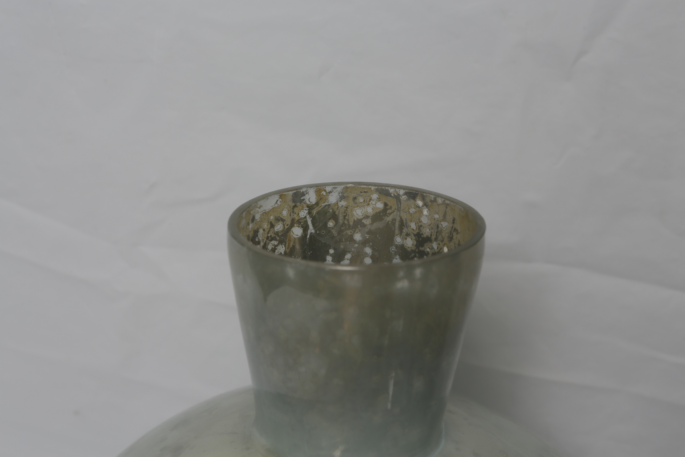 Decorative Mercury Glass Style Vases and a Ceramic Plate