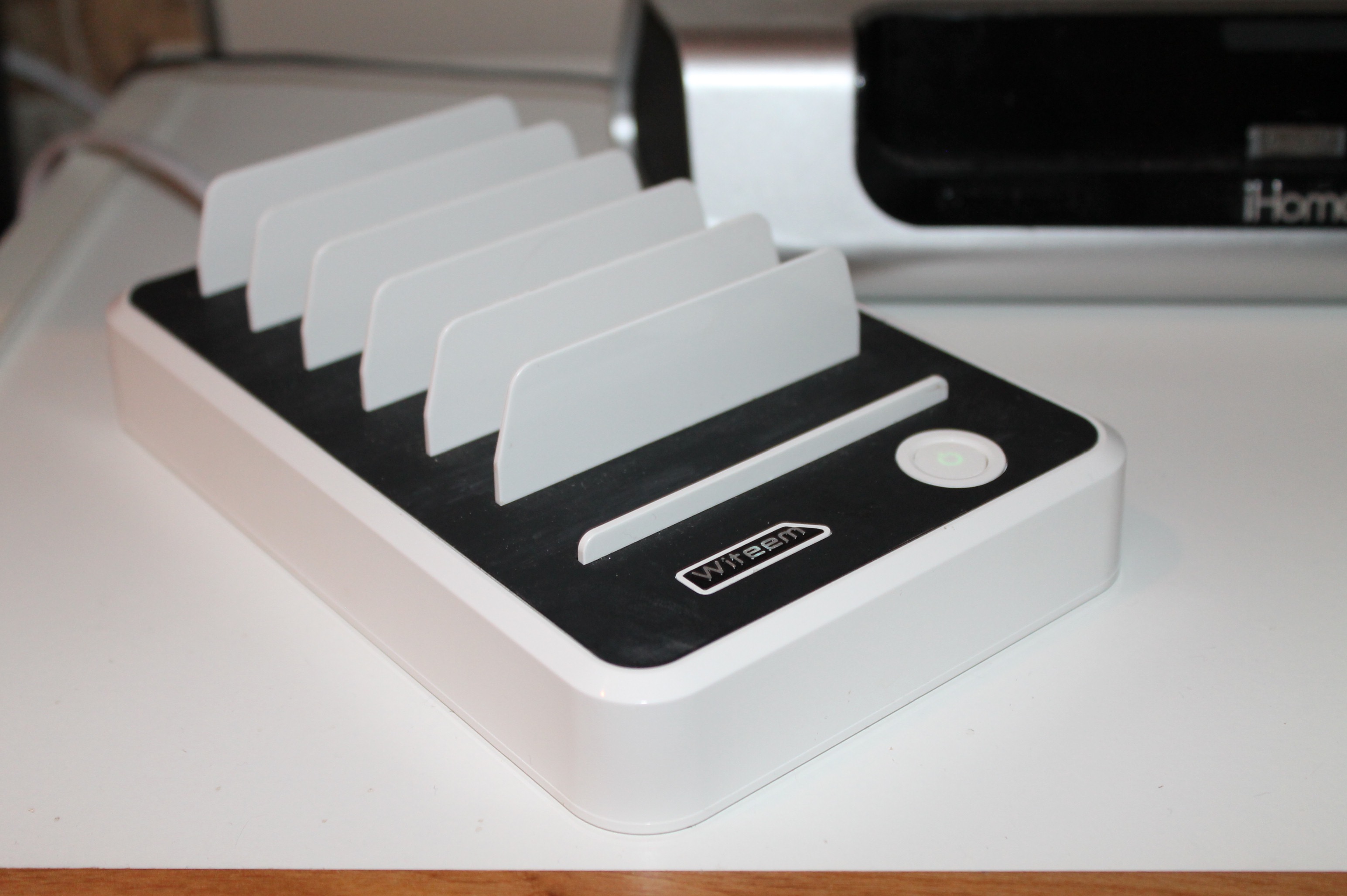 Docking Station, Alarm Clock and iHome Speaker