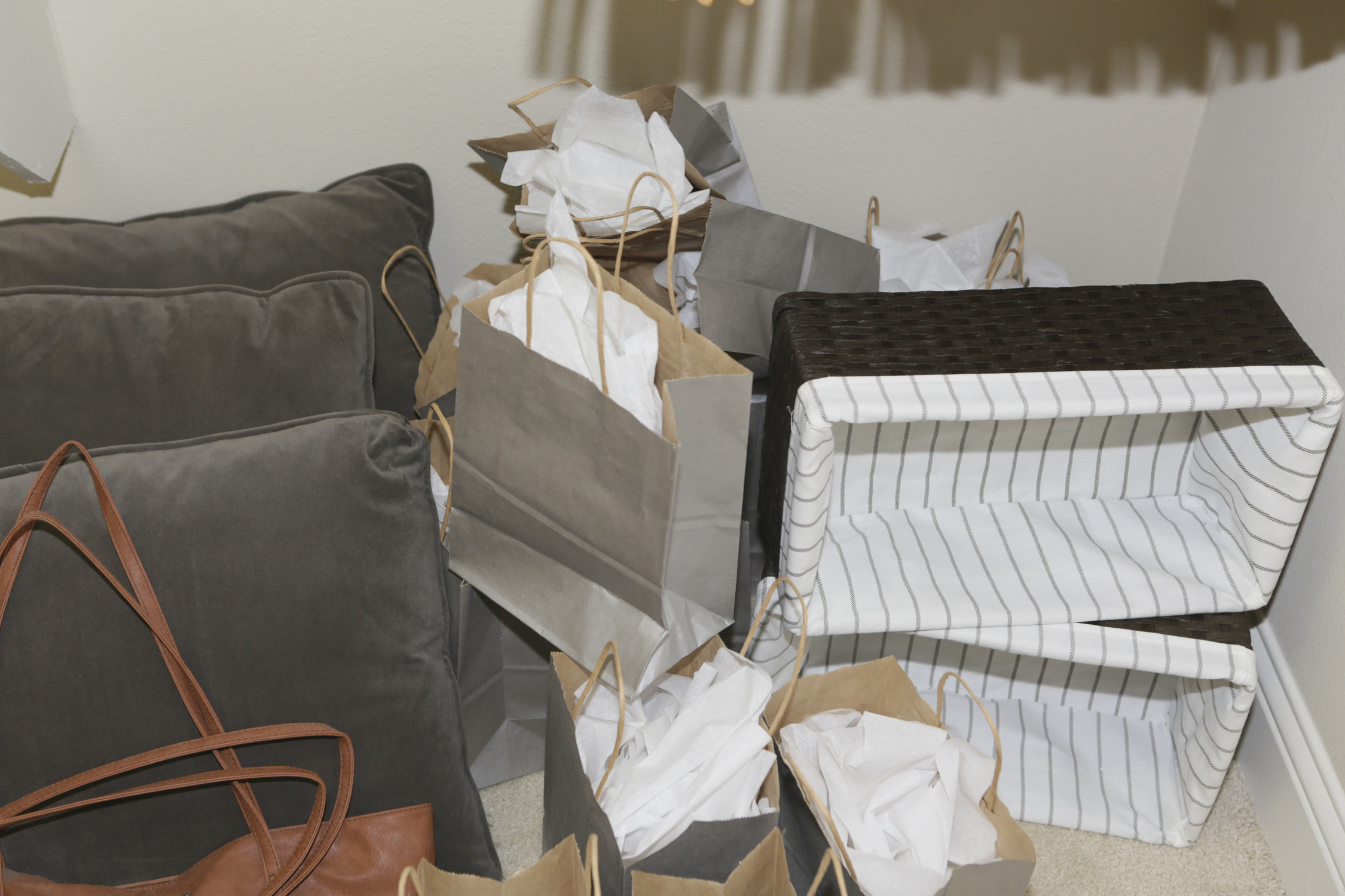 Men's Shirt, Bathrobe, Handbags, and Closet Decor