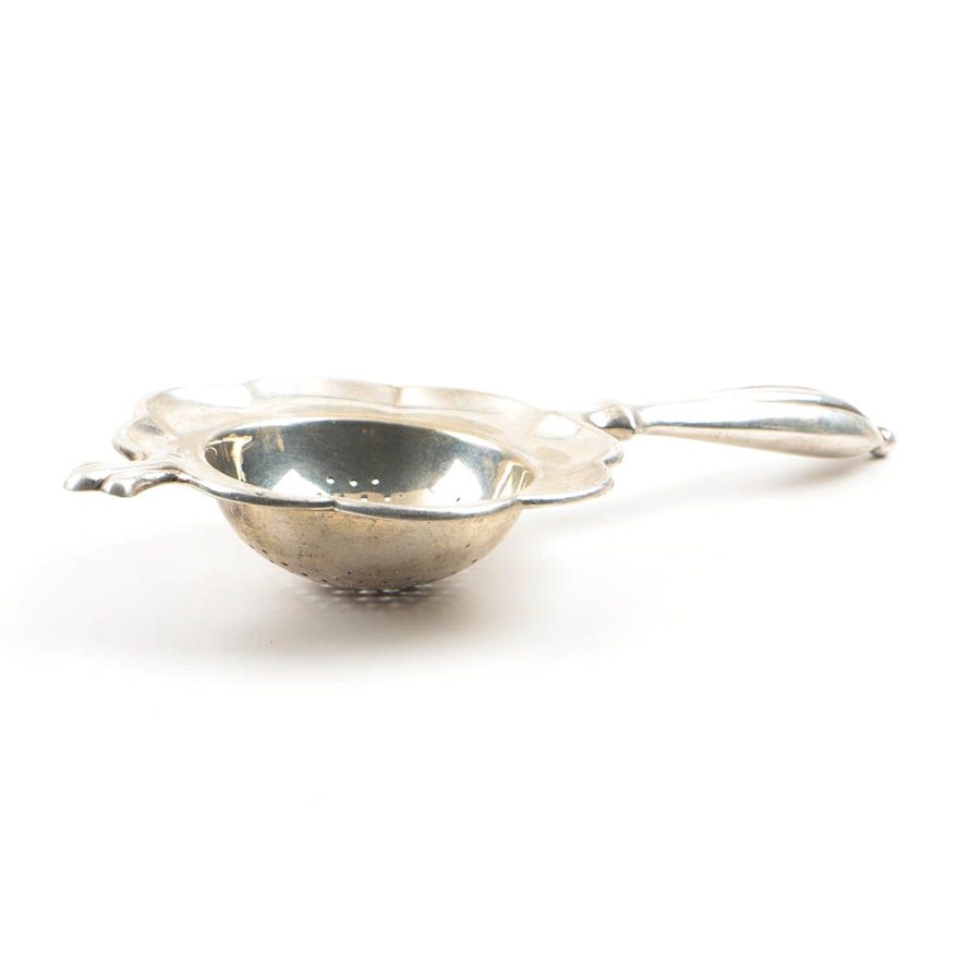 .800 Silver Tea Strainer