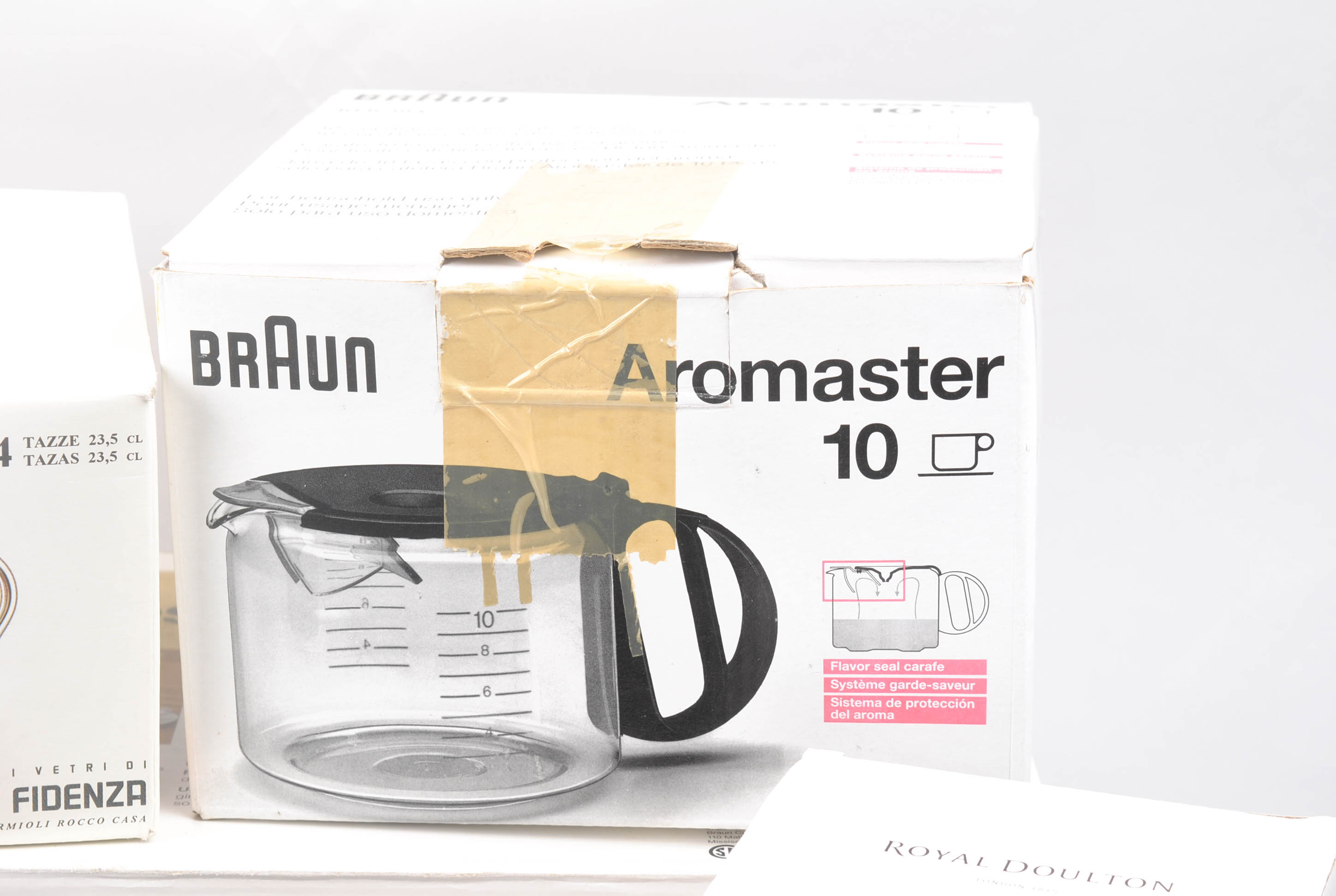 Braun Espresso Cappuccino Pro with Aromaster and Assorted Mugs