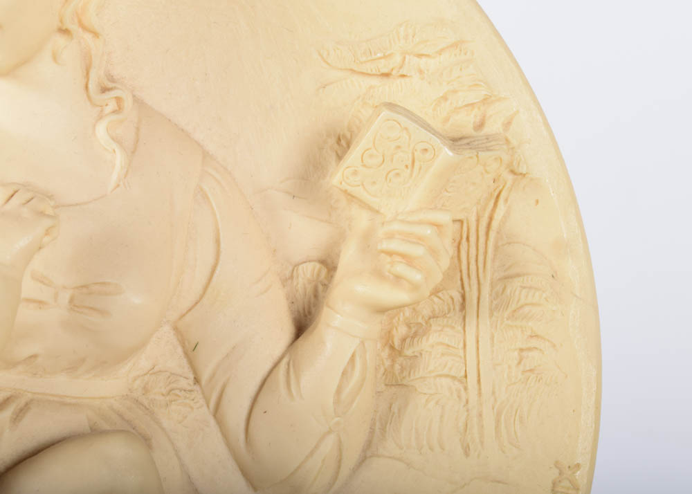 Handmade Bradford Exchange Italian Alabaster "Living Madonna" Collector Plates