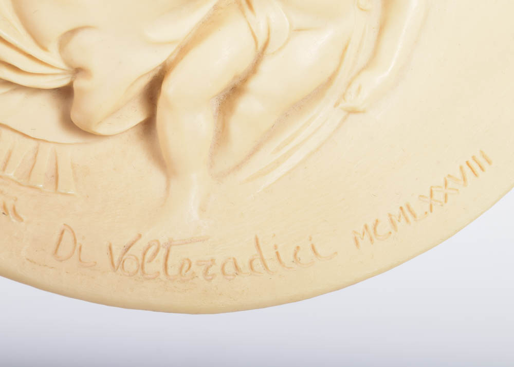 Handmade Bradford Exchange Italian Alabaster "Living Madonna" Collector Plates