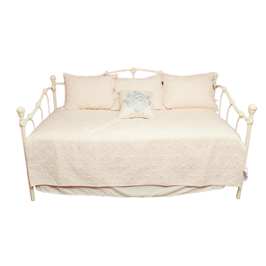 White Metal Twin Size Trundle Day Bed with Madison Park Bedding