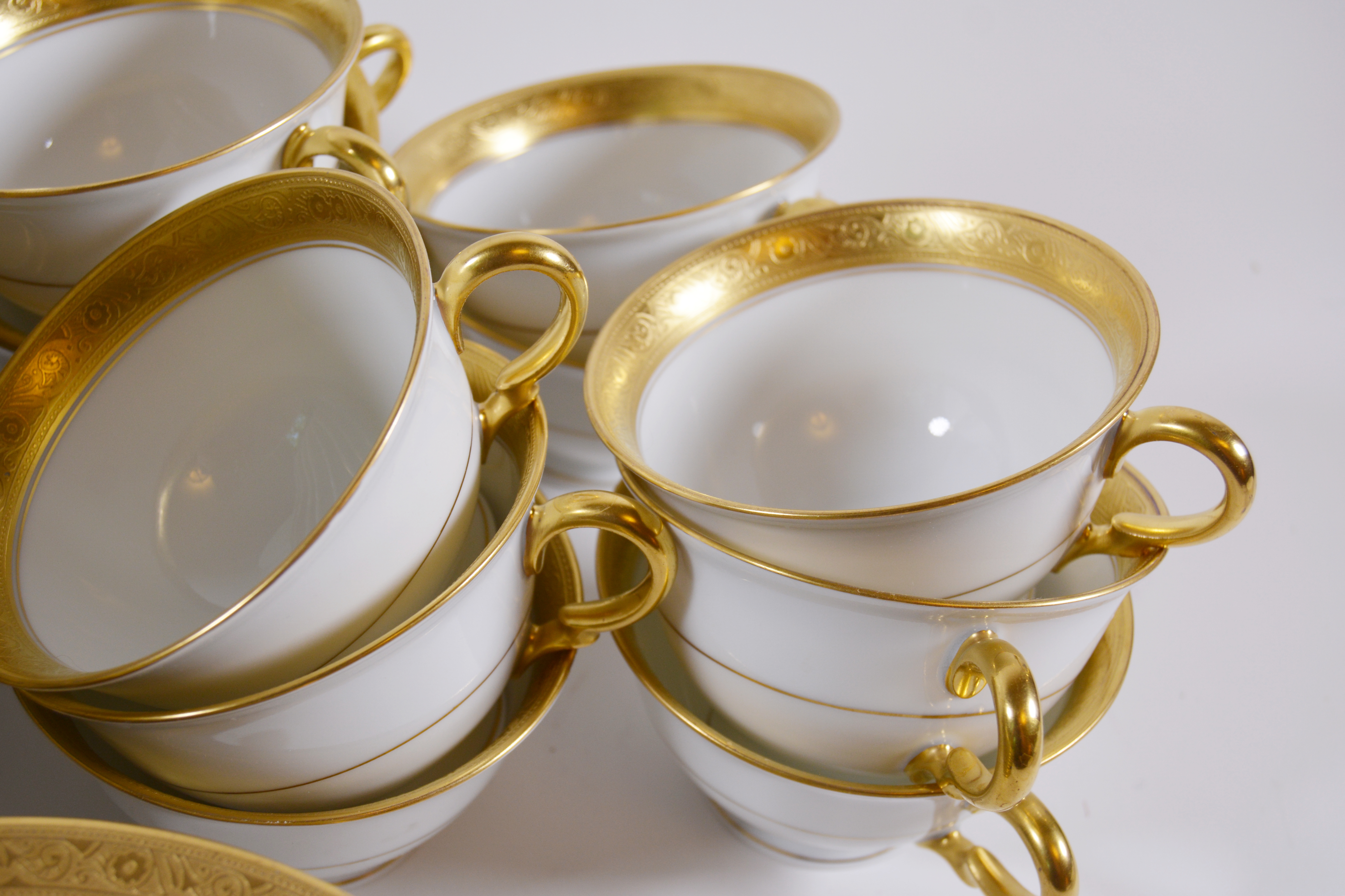 Pickard and Wheeling China Gilt Encrusted Dinnerware Collection