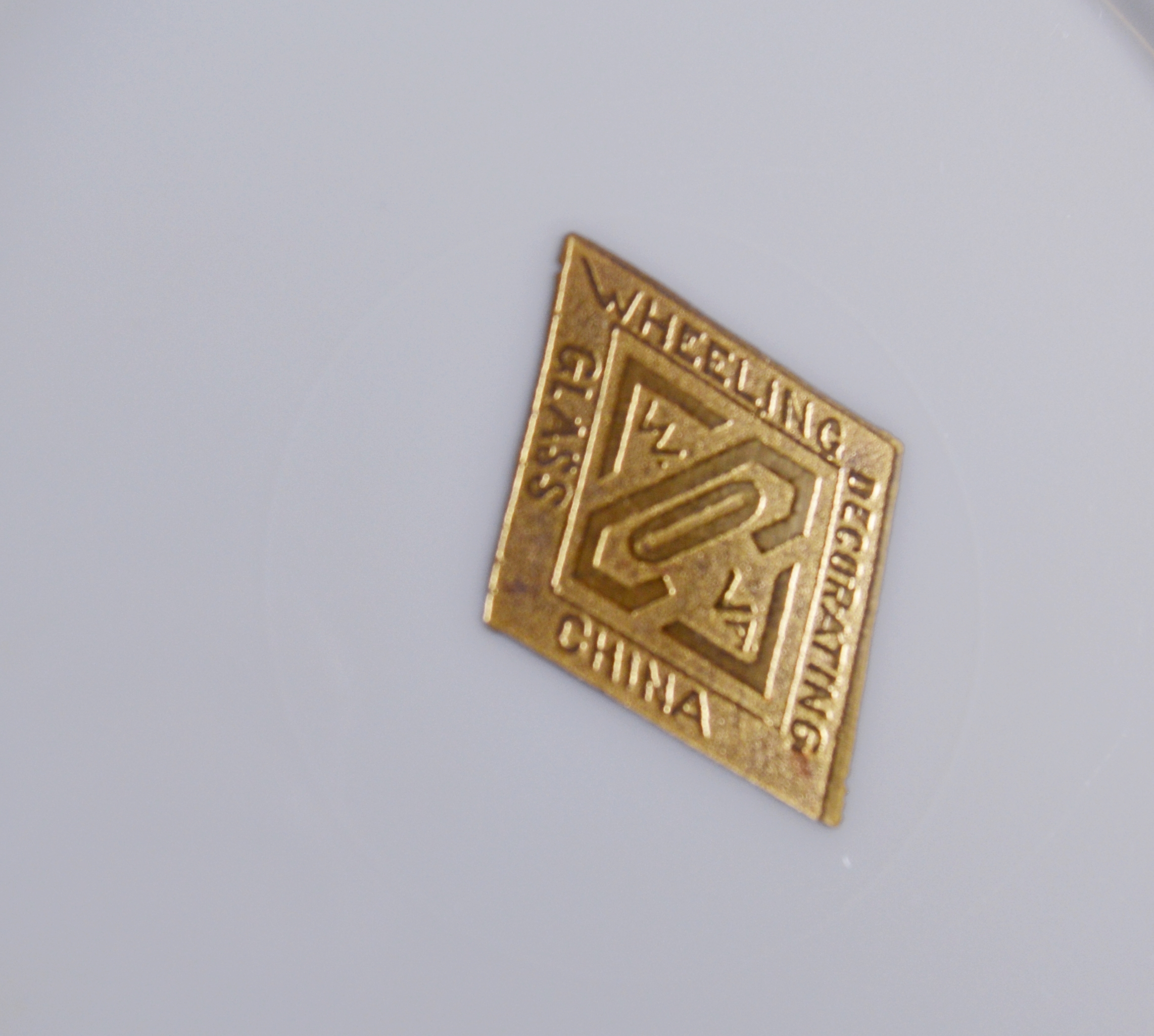 Pickard and Wheeling China Gilt Encrusted Dinnerware Collection