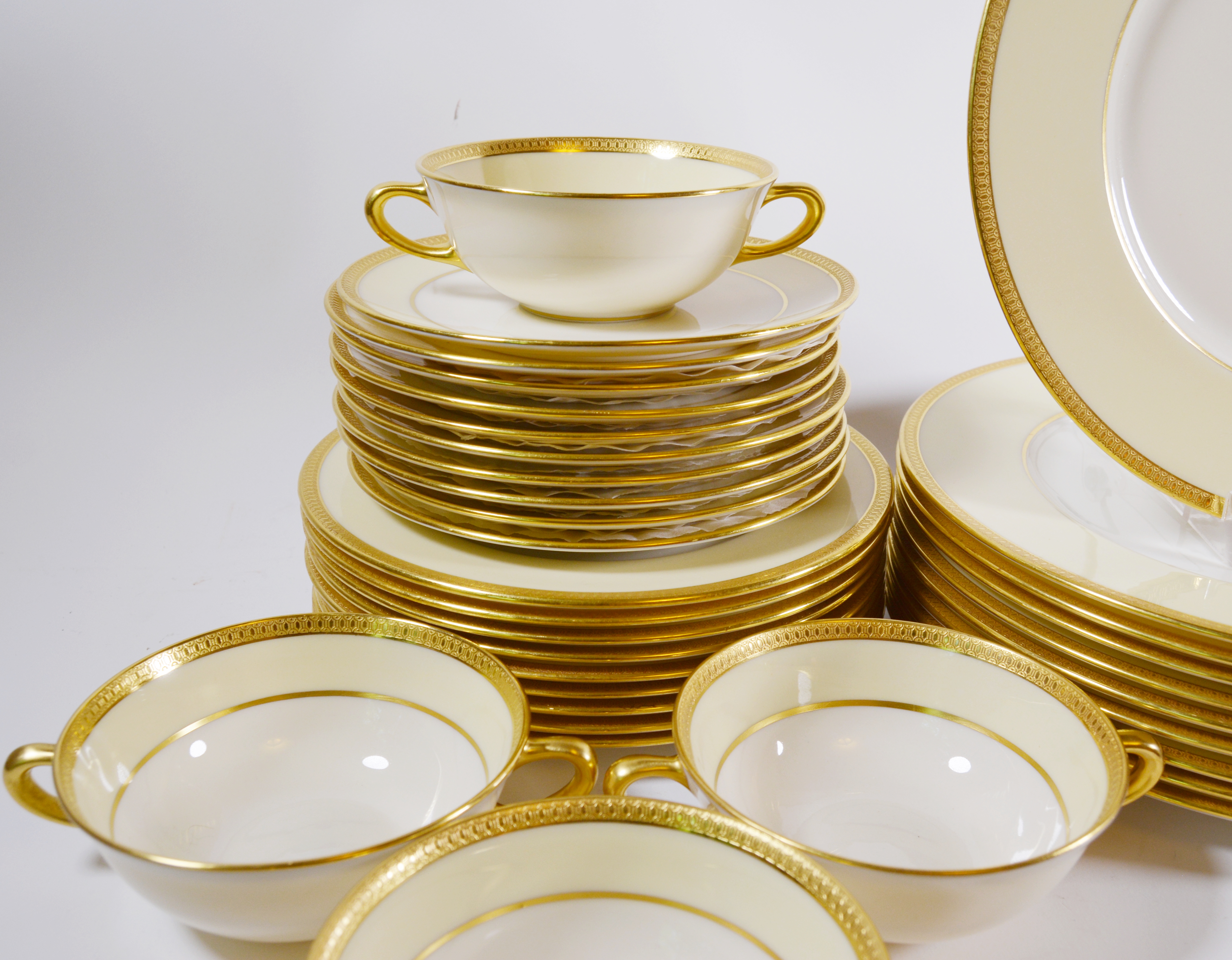 Lenox "Springfield" and "Renaissance" China Dinnerware Collection