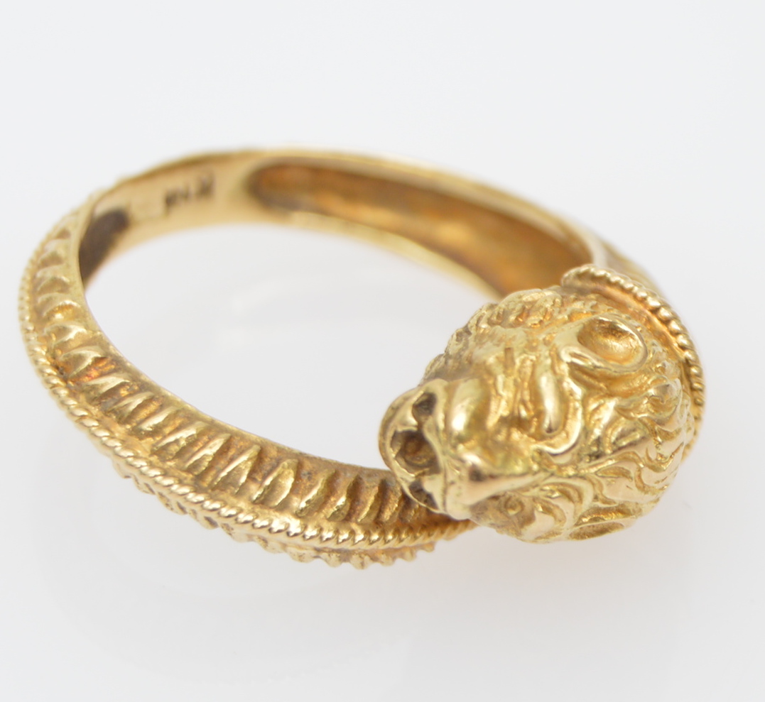 18K Yellow Gold Lion Head Serpent Ring