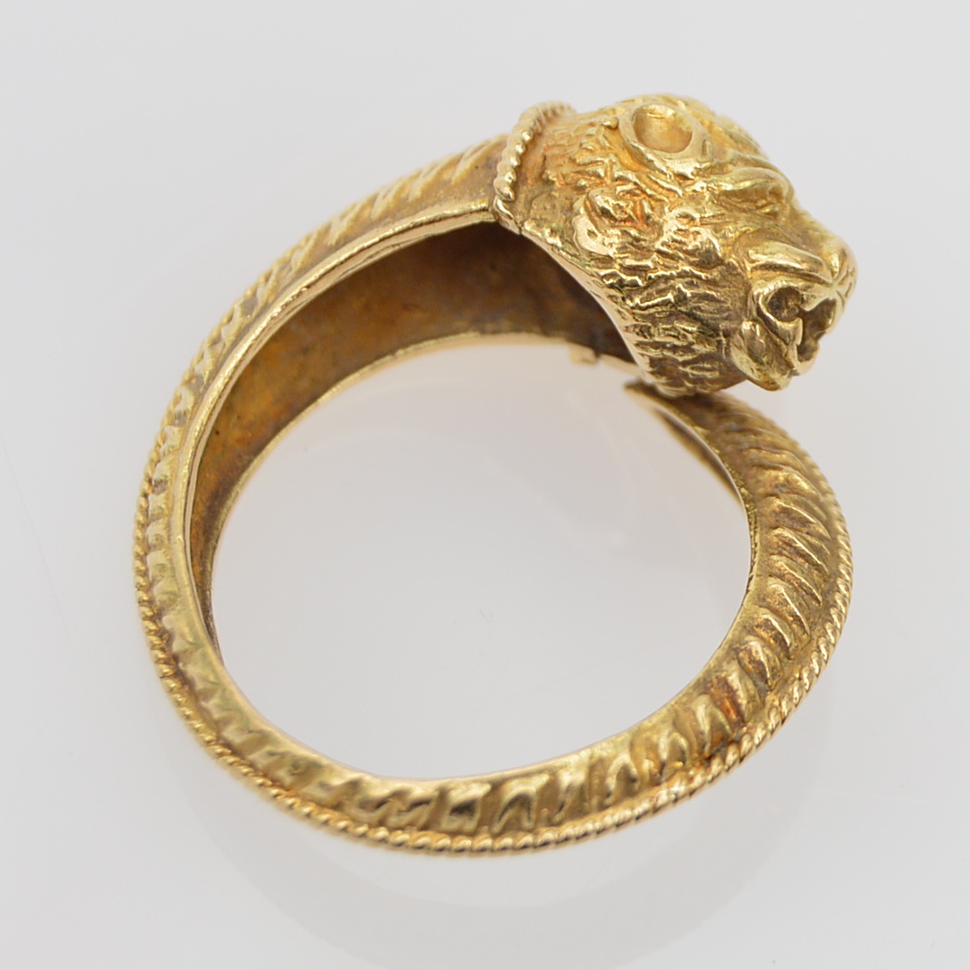 18K Yellow Gold Lion Head Serpent Ring